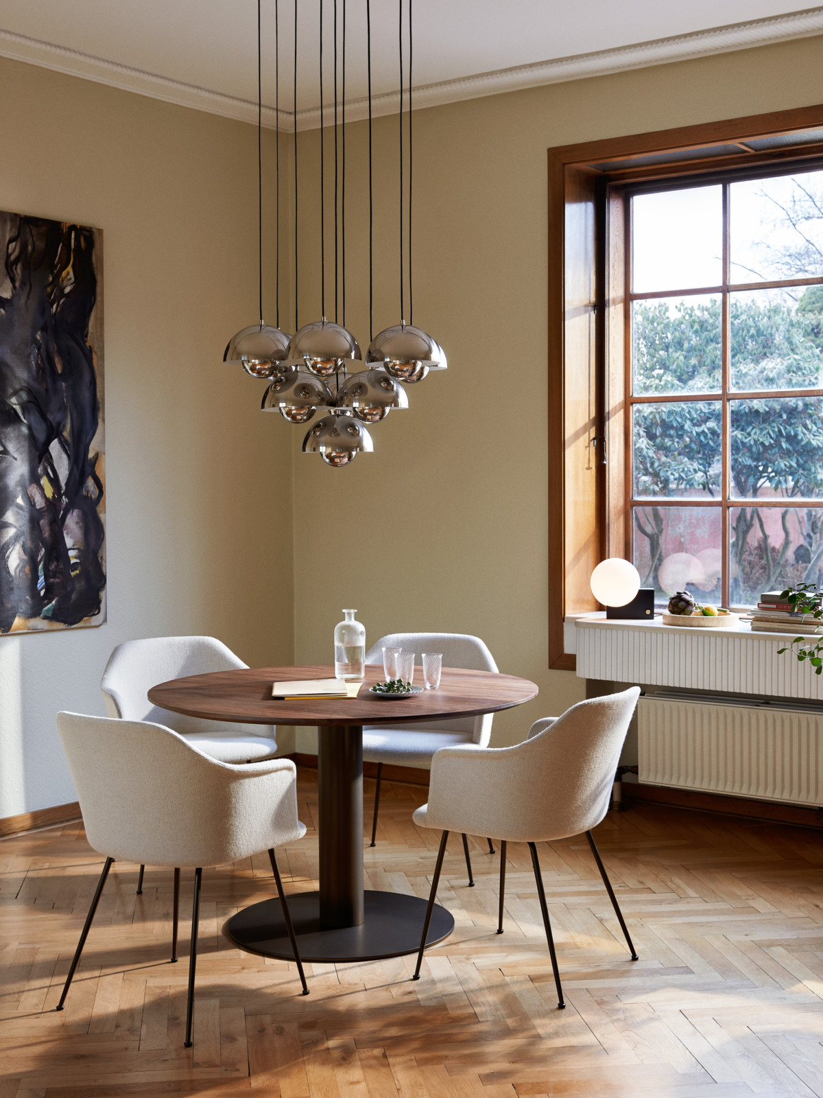 In Between SK11/12 Dining table Walnut