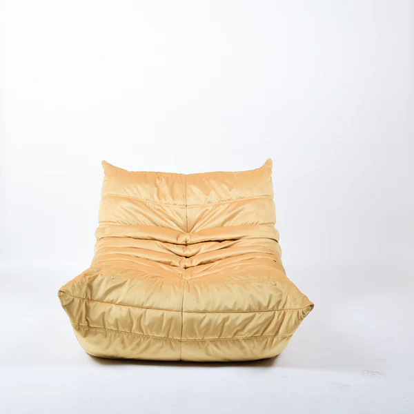 Togo Sessel Samt Gold