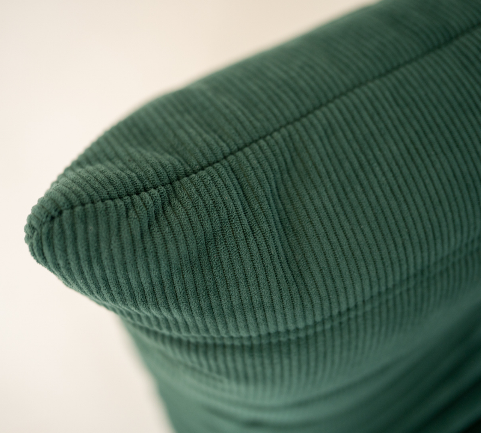 Togo Sessel und Ottoman Set Cord Tannengrün