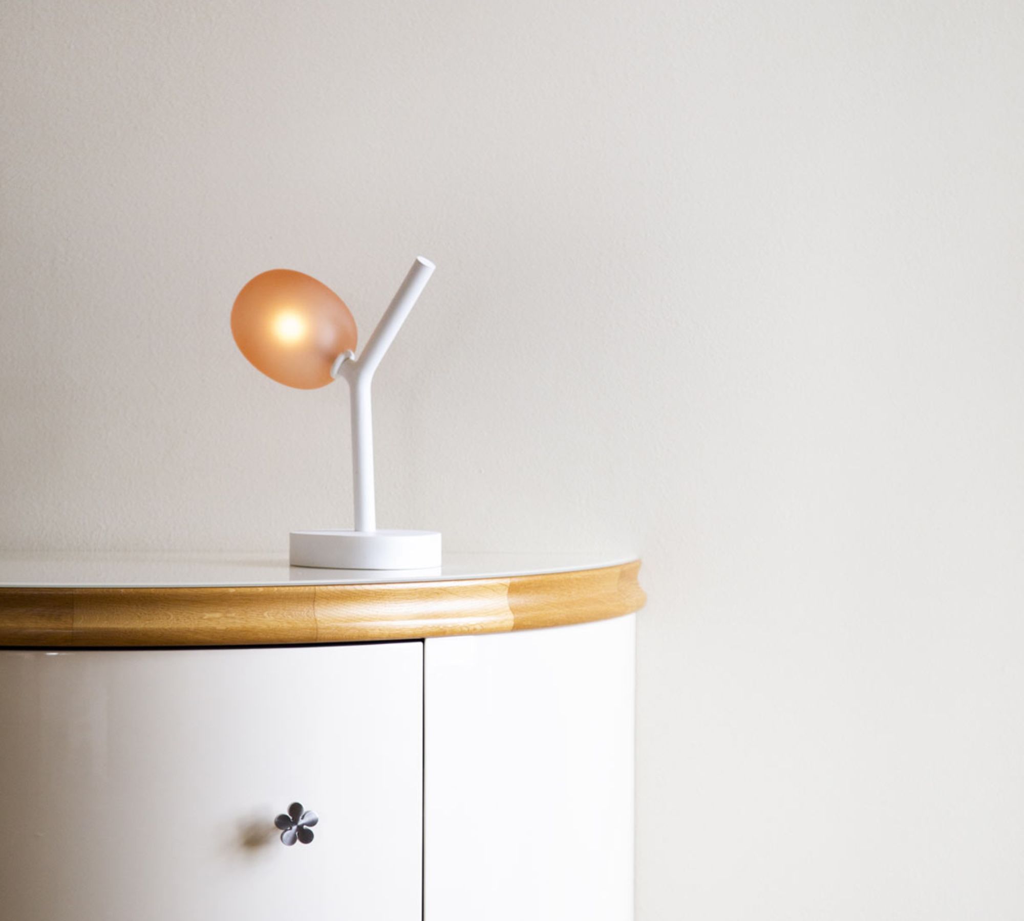 Ivy Battery Table Lamp Metal White