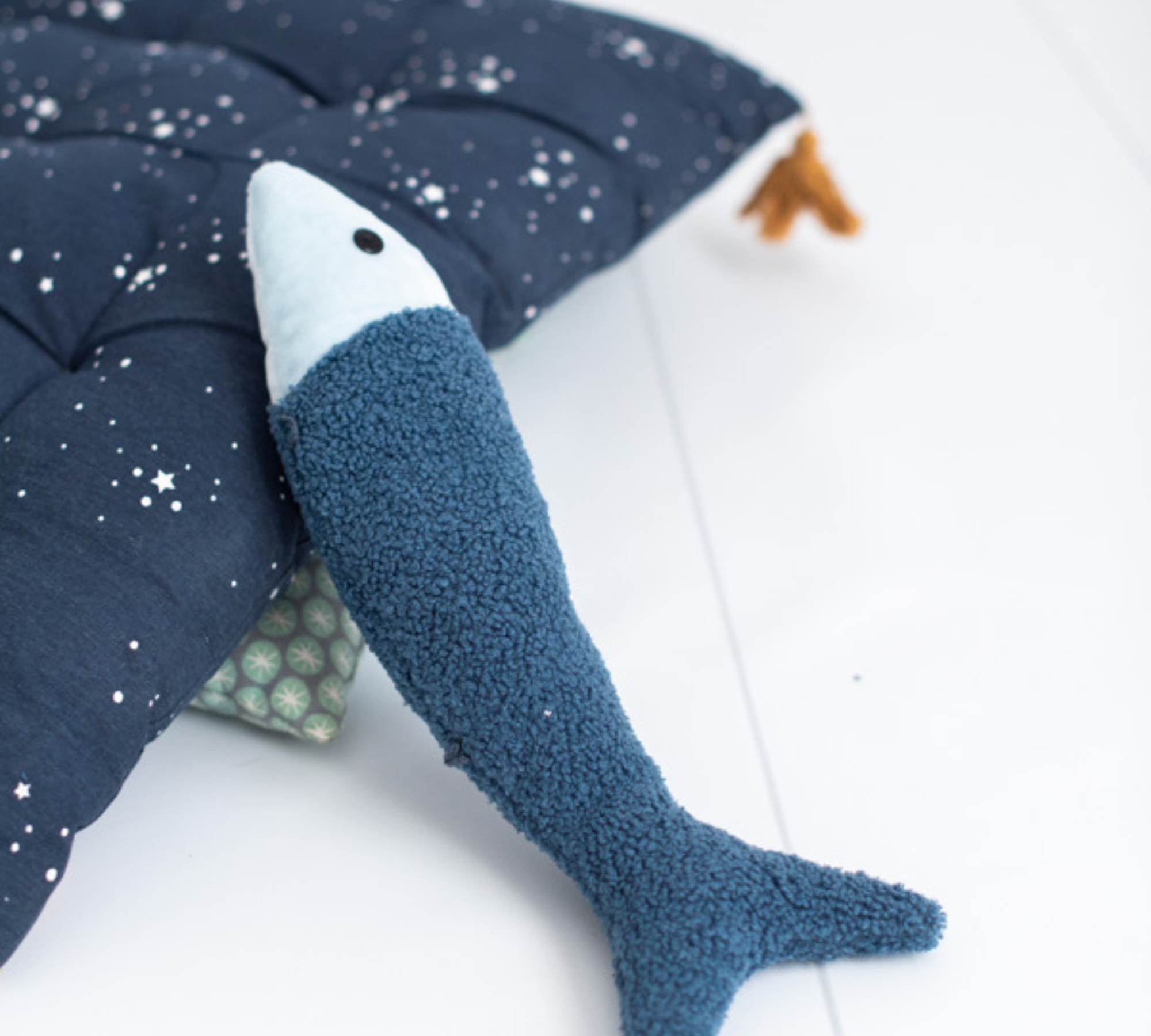 2x Fish & Beluga Whale Plush toy Cotton Blue