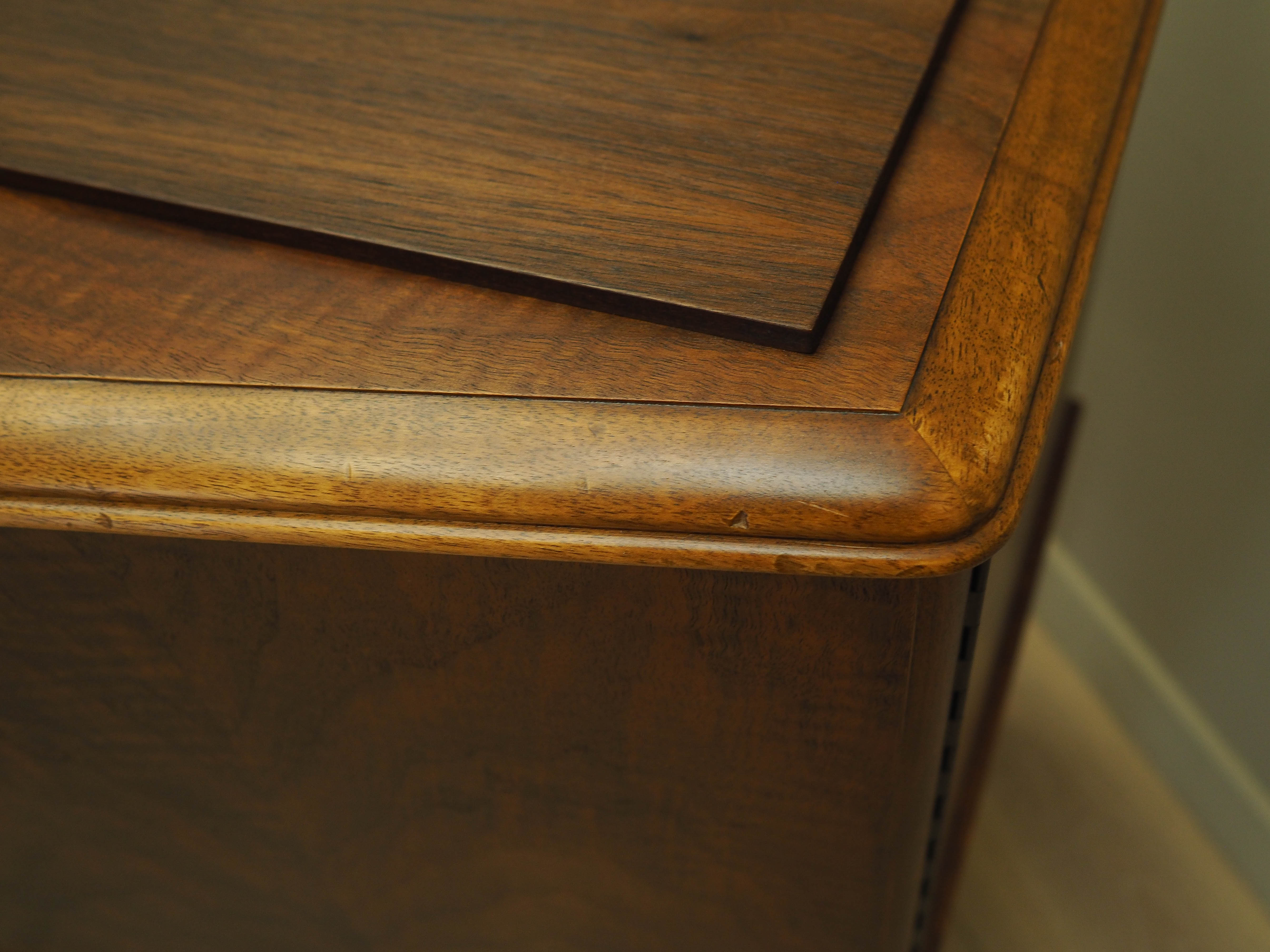 Sideboard Nussbaumholz Braun 1960er Jahre