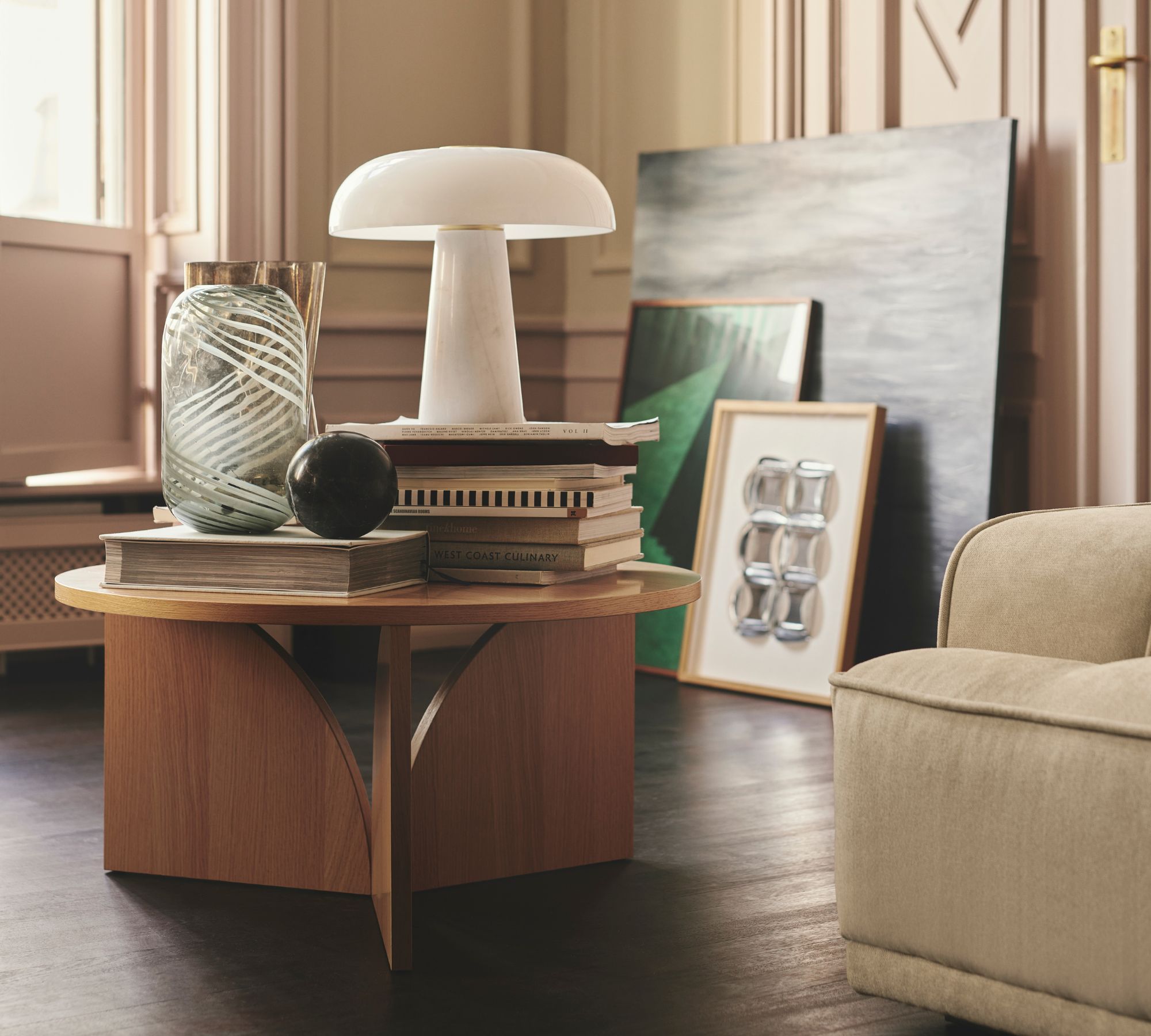 Cece Coffee Table Oak Ø 70 cm