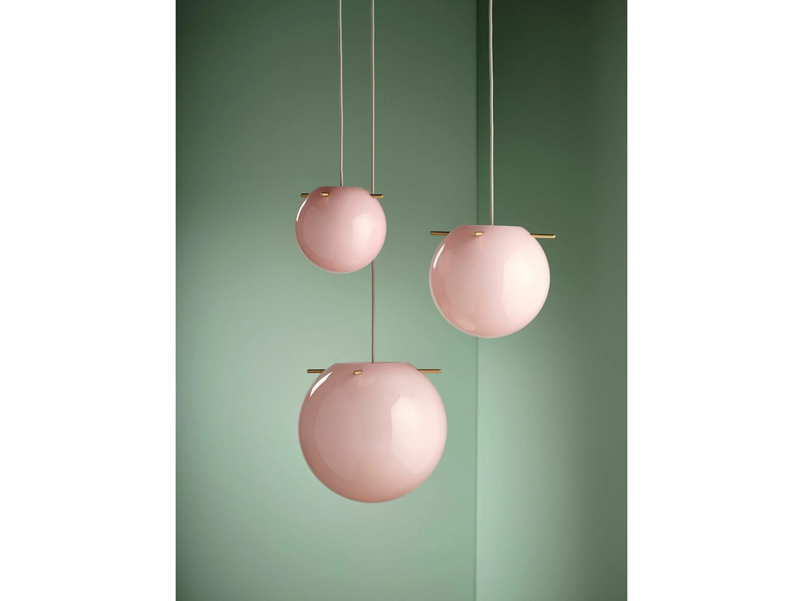Pendant light Koi Ø25 Brass Opal Rose