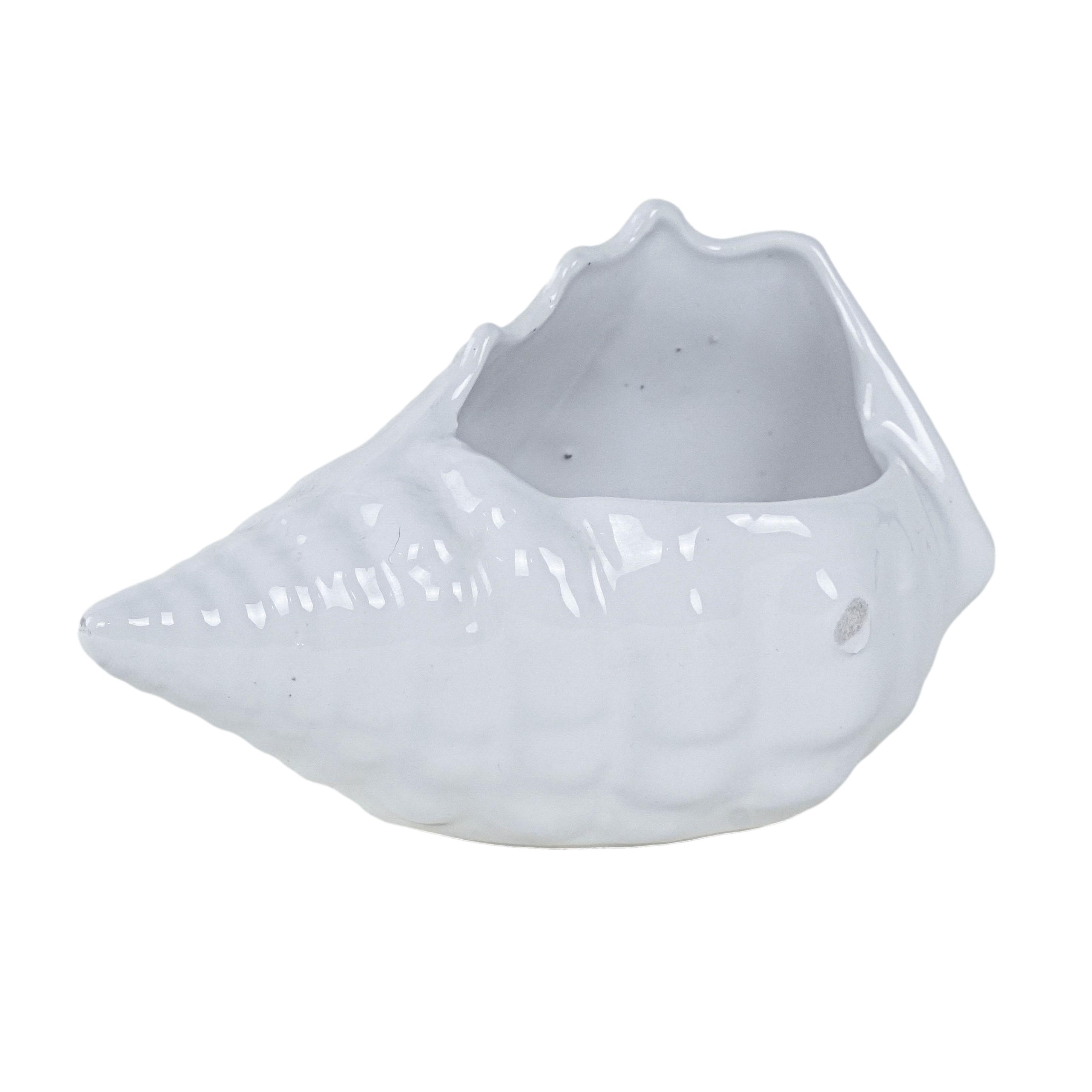 Ceramic shell White 1970s