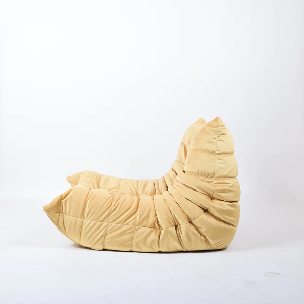 Togo Sessel Samt Gold