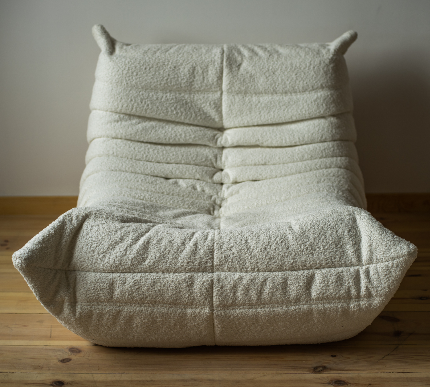 Togo Armchair and Ottoman Set Bouclé White