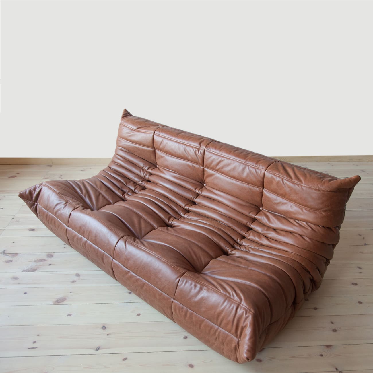 Togo Sofa 3-Sitzer Pull-Up-Leder Kieferbraun