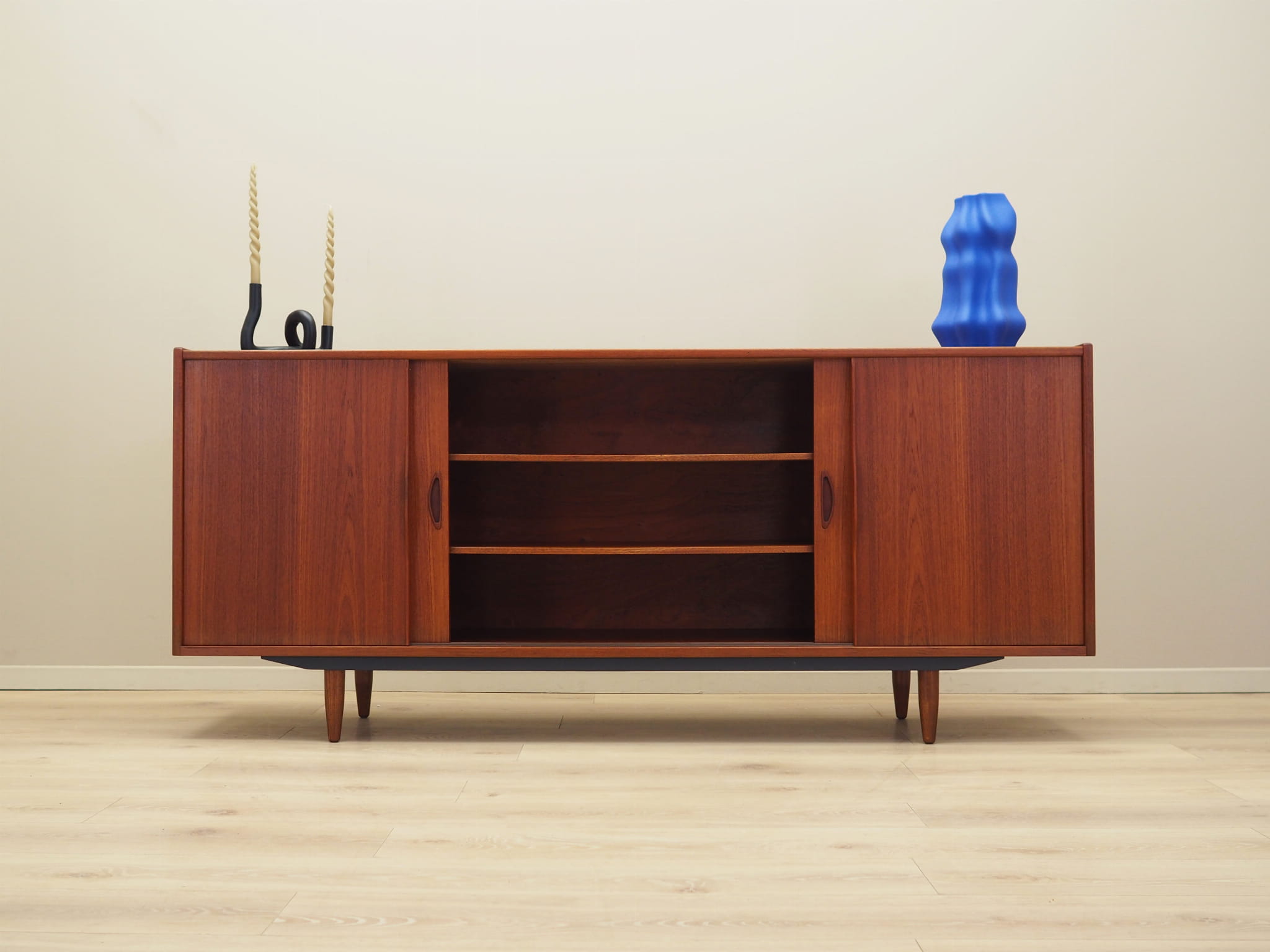 Sideboard Teakholz 1970er Jahre
