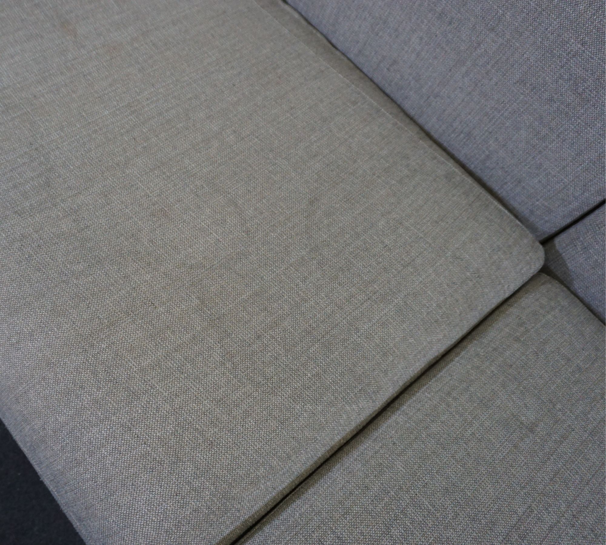 Ernest Sofa 3-Sitzer Vega Sand Dune