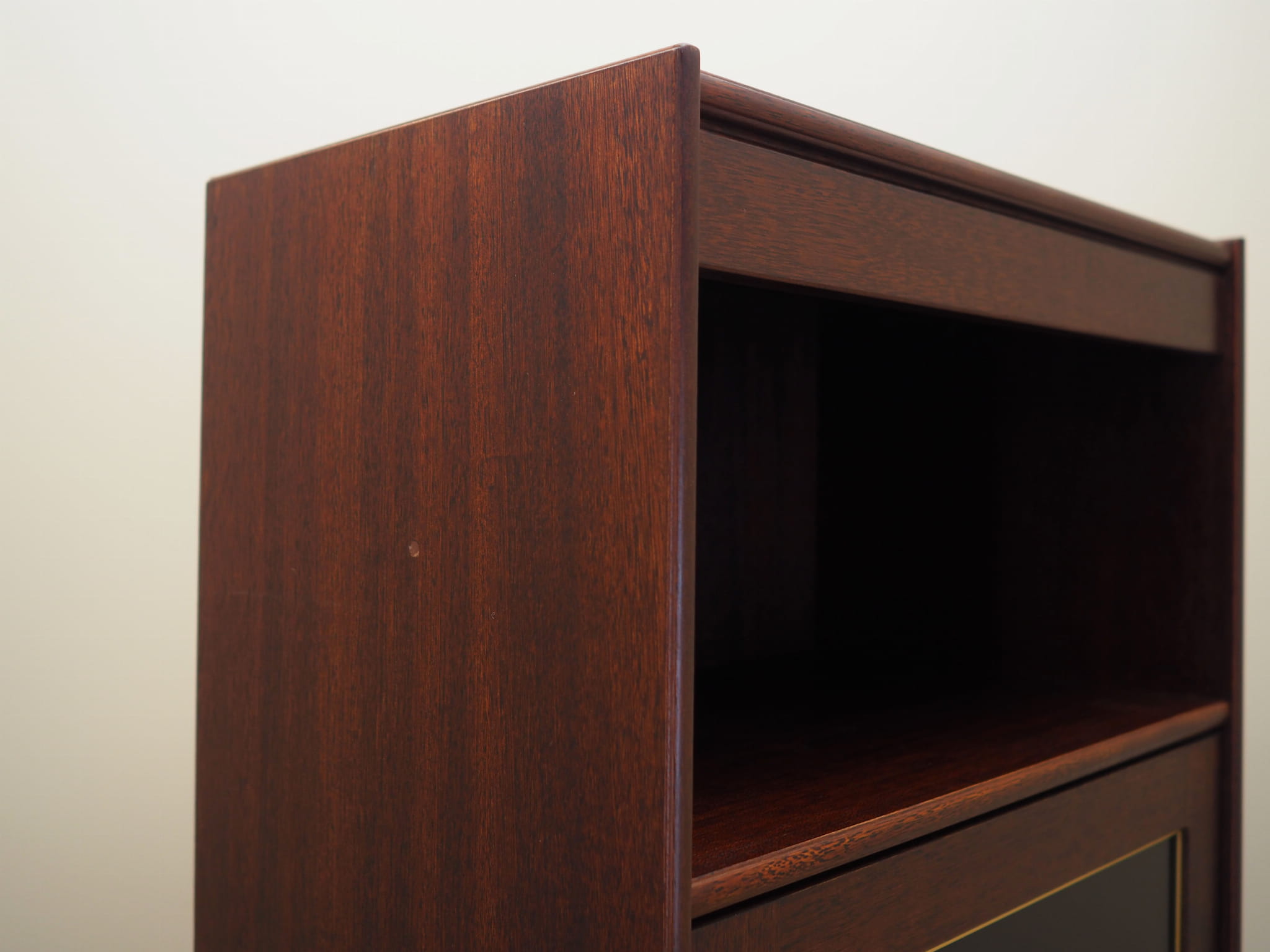 Schrank Mahogany Braun 1970er Jahre