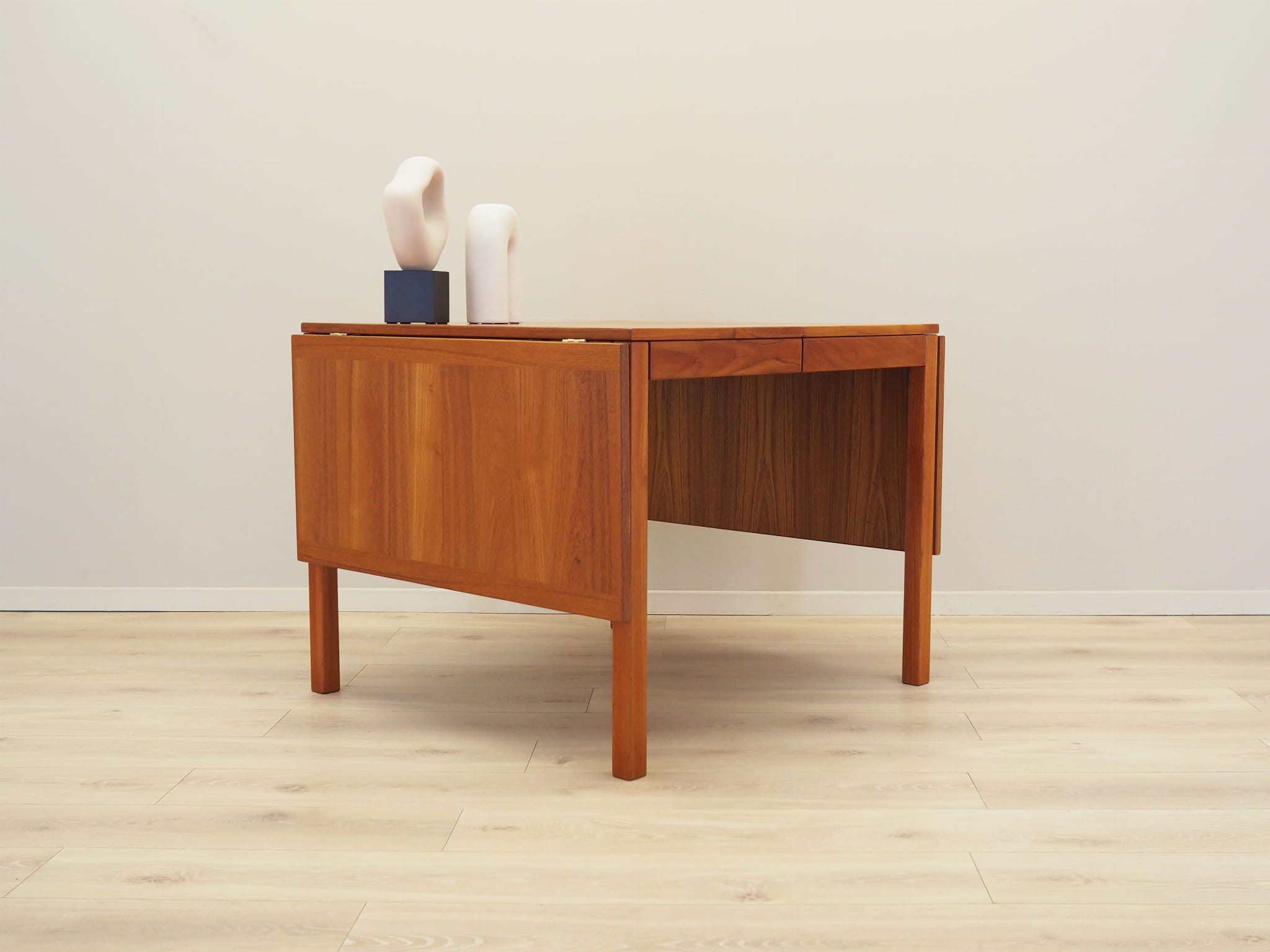 Vintage Tisch Teakholz Braun 1970er Jahre