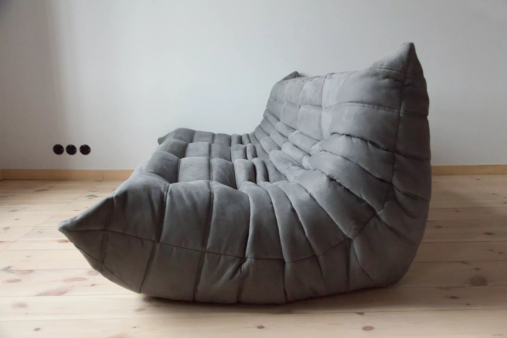 Togo Sofa 3-Sitzer Textil Grau