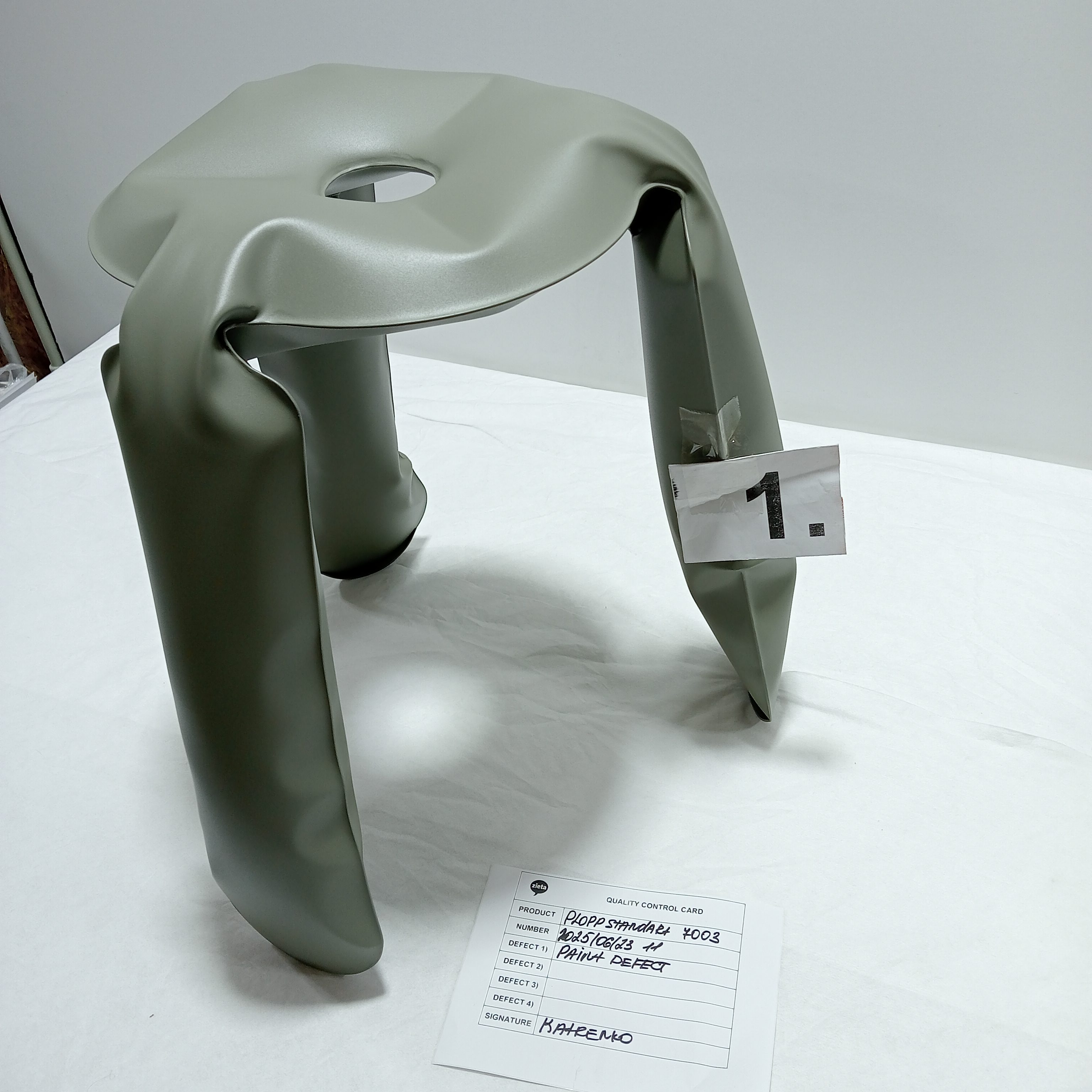 Plopp Standard stool steel moss grey RAL 7003 matte