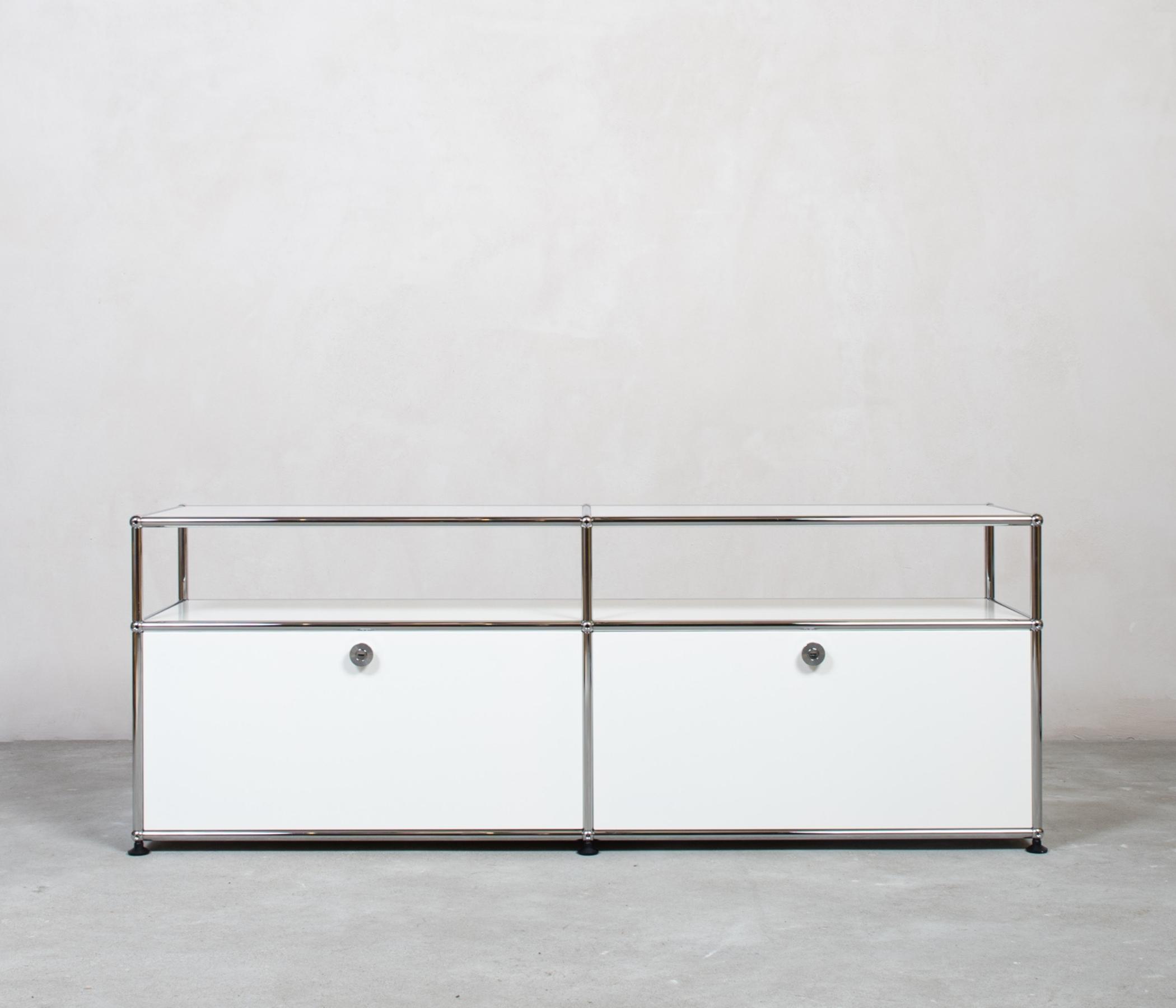 USM Haller Sideboard 2x1 Fächer Aufbau Reinweiß