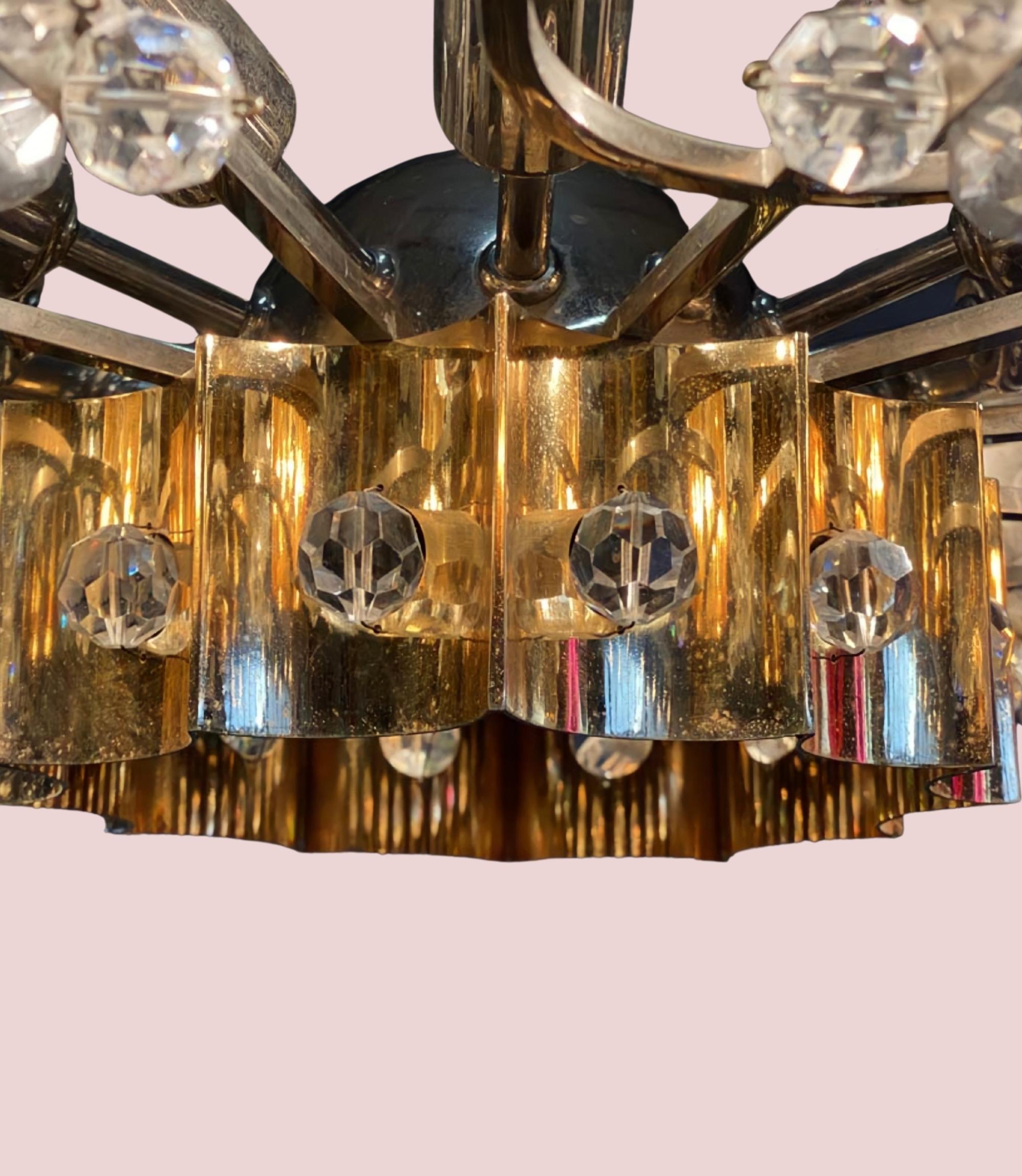 Messing-Kronleuchter im Hollywood Regency Stil