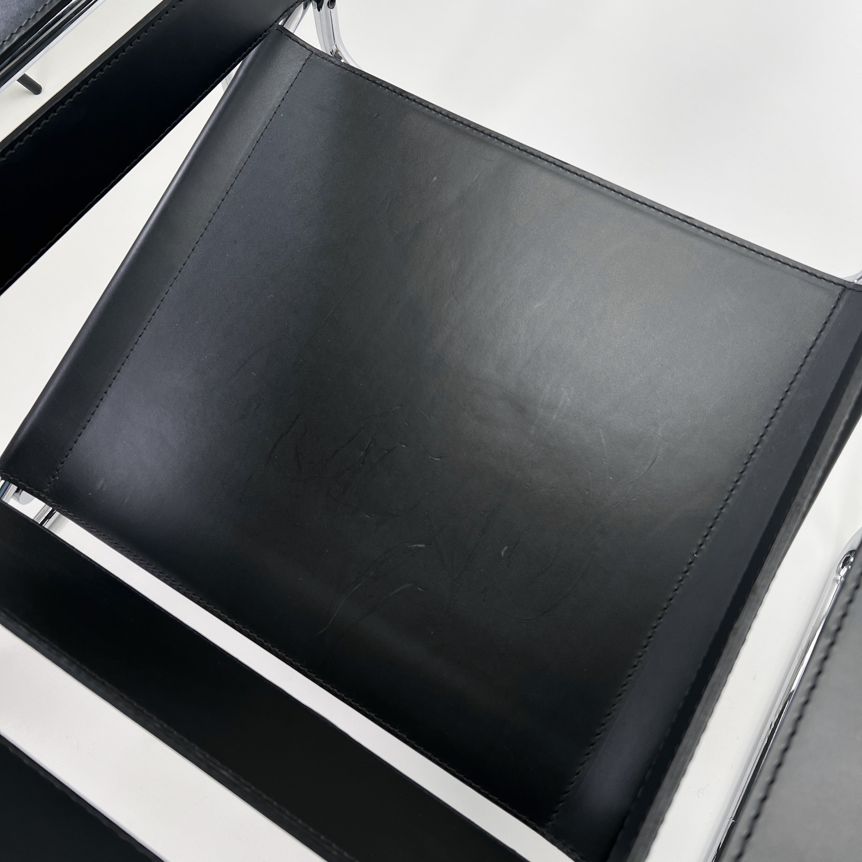 Wassily Chair Chrome Black