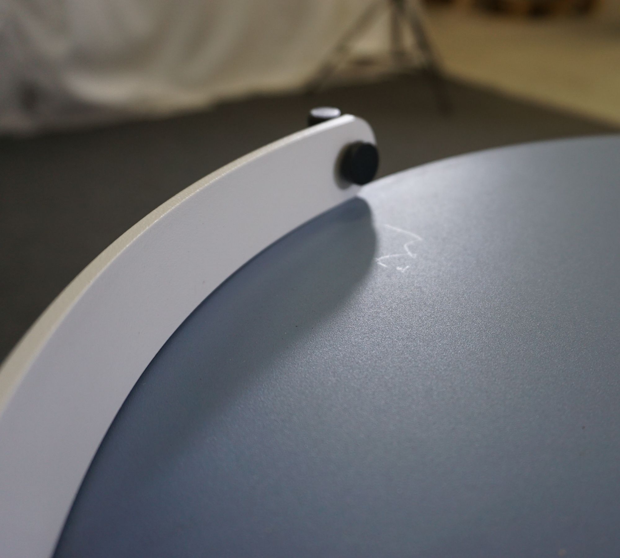 EDGE Serviertisch 46,5cm Taubenblau