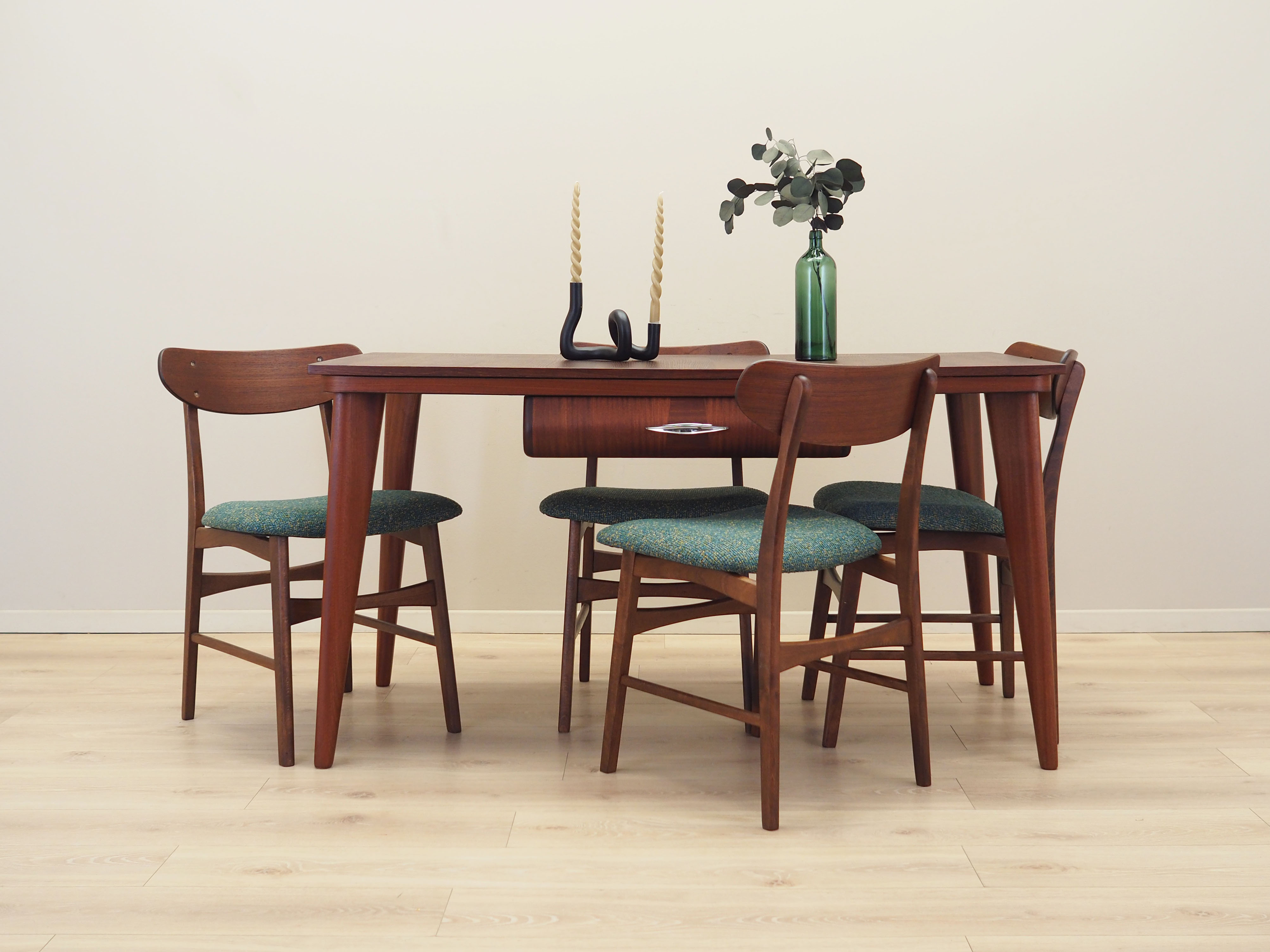 4x Sedia da pranzo in legno di teak anni '70