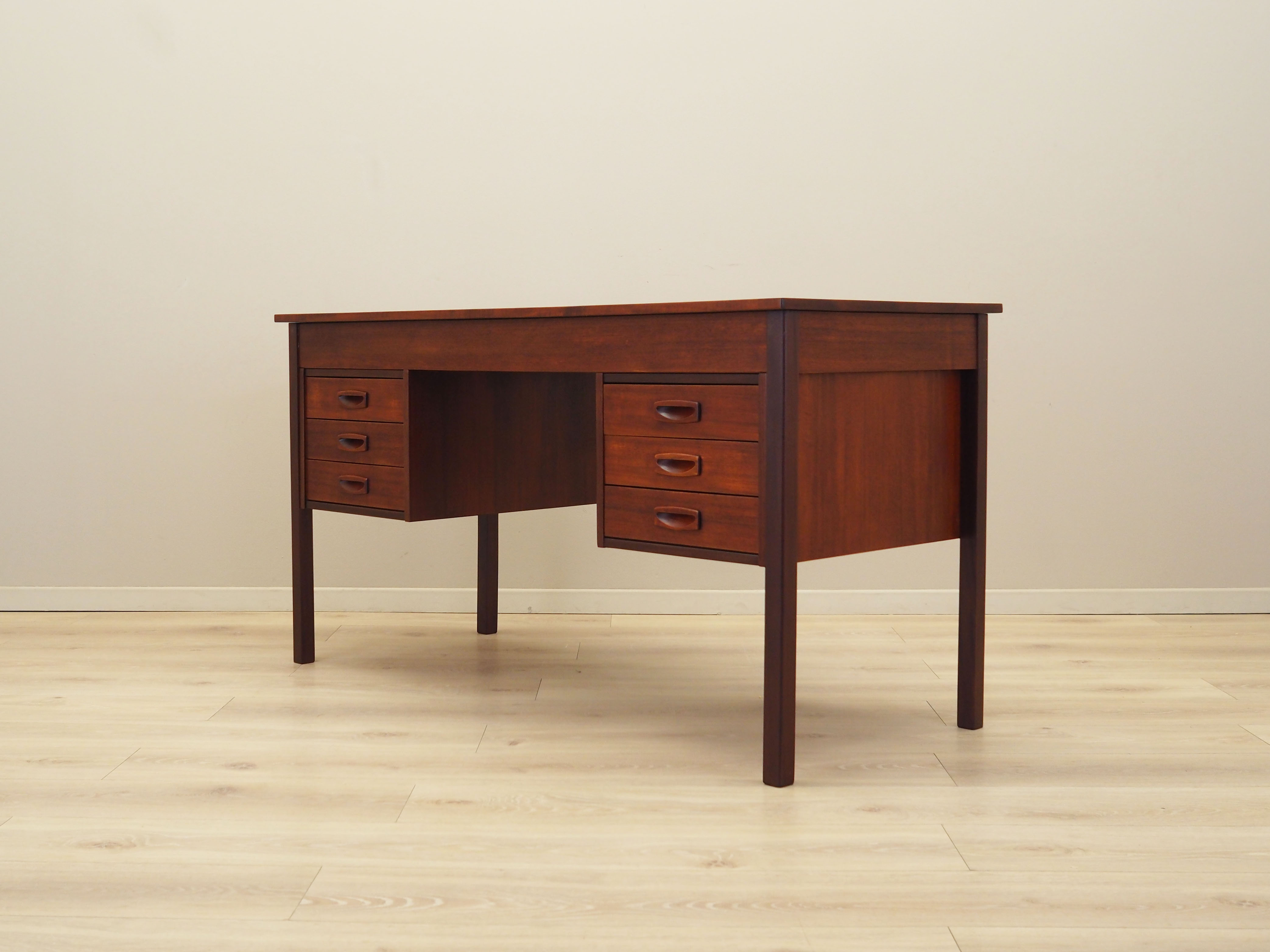 Schreibtisch Teakholz 1970er Jahre