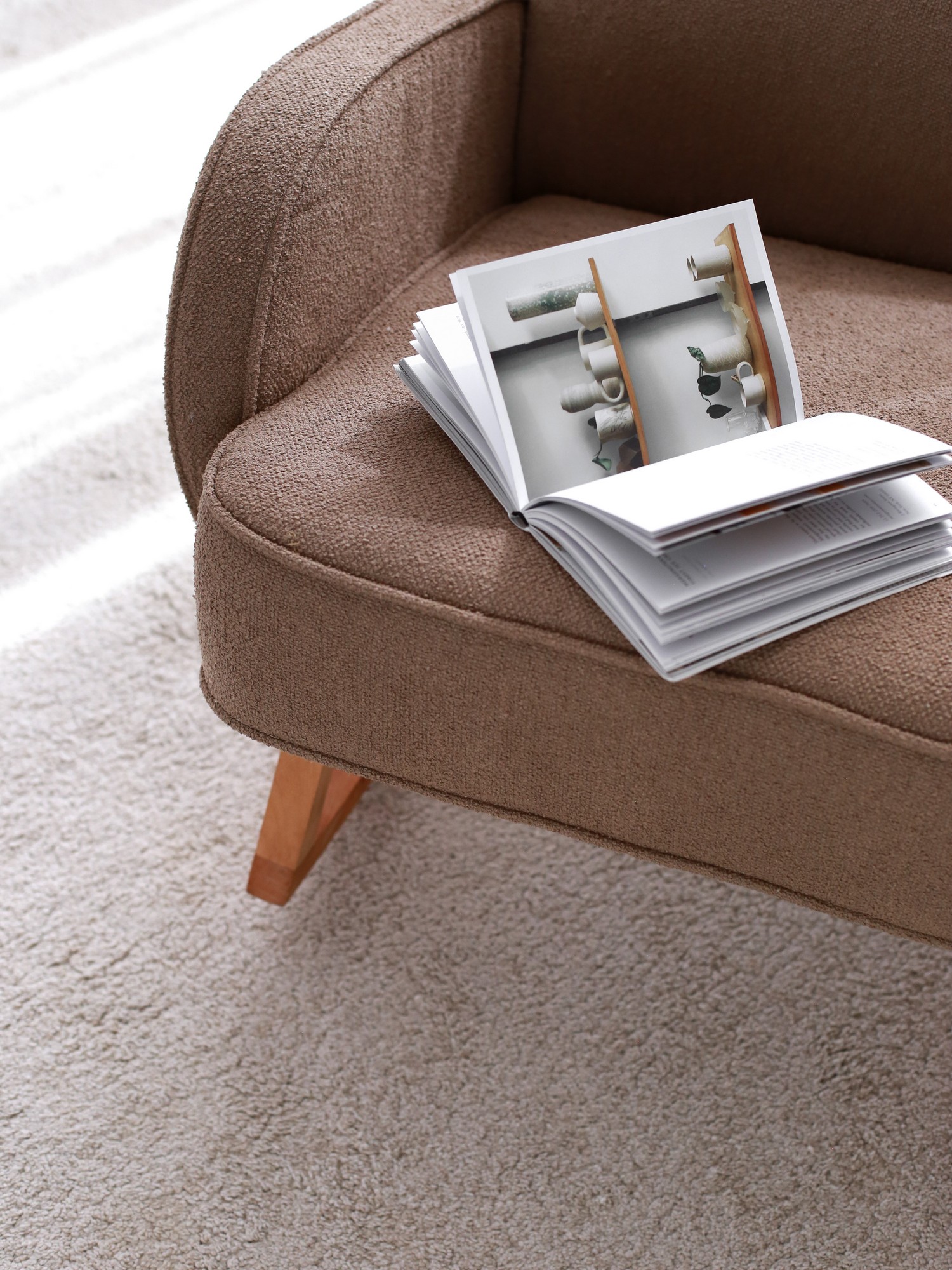 Yoko Armchair Velvet Brown