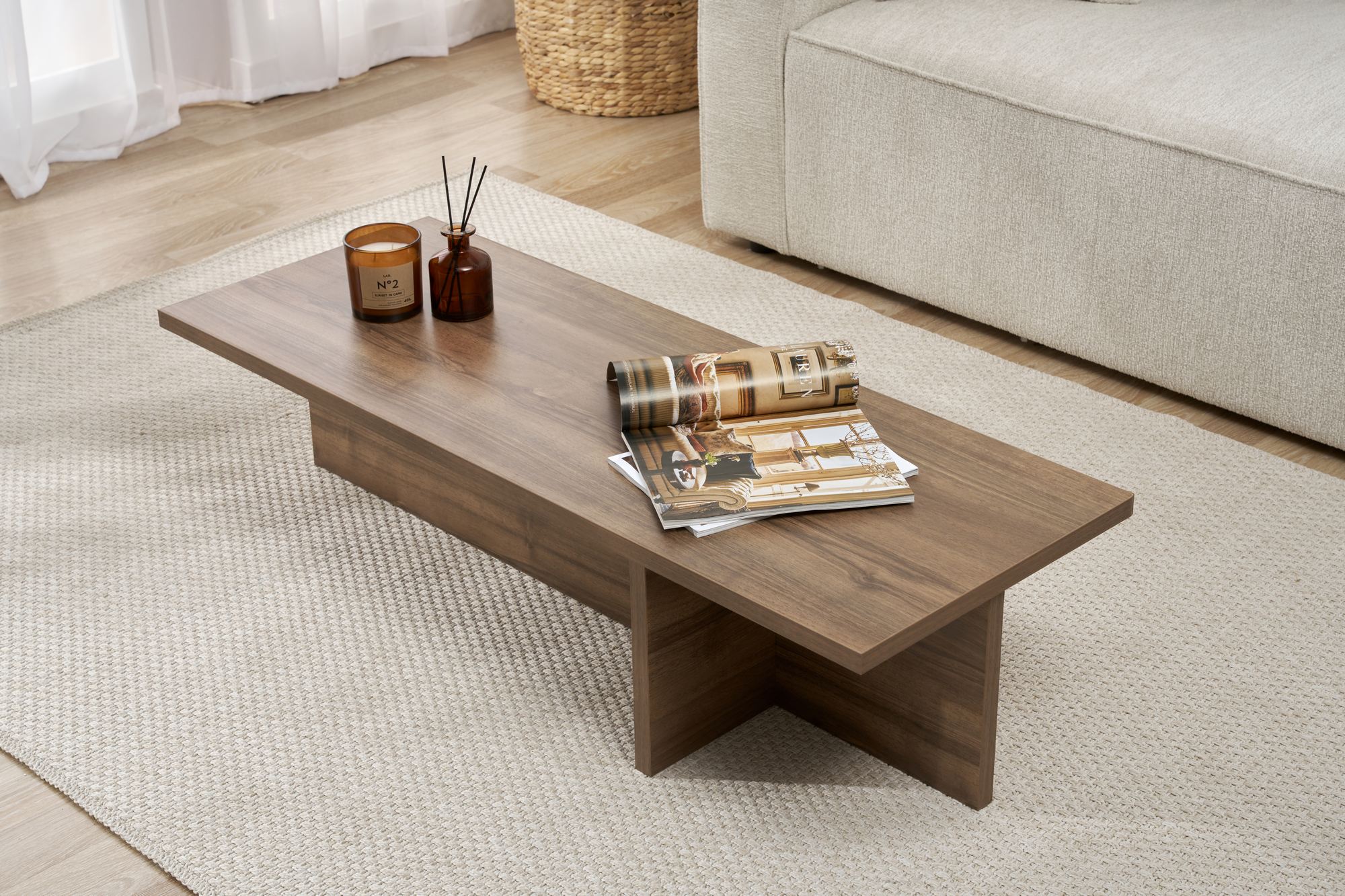 Harbor Coffee table Walnut