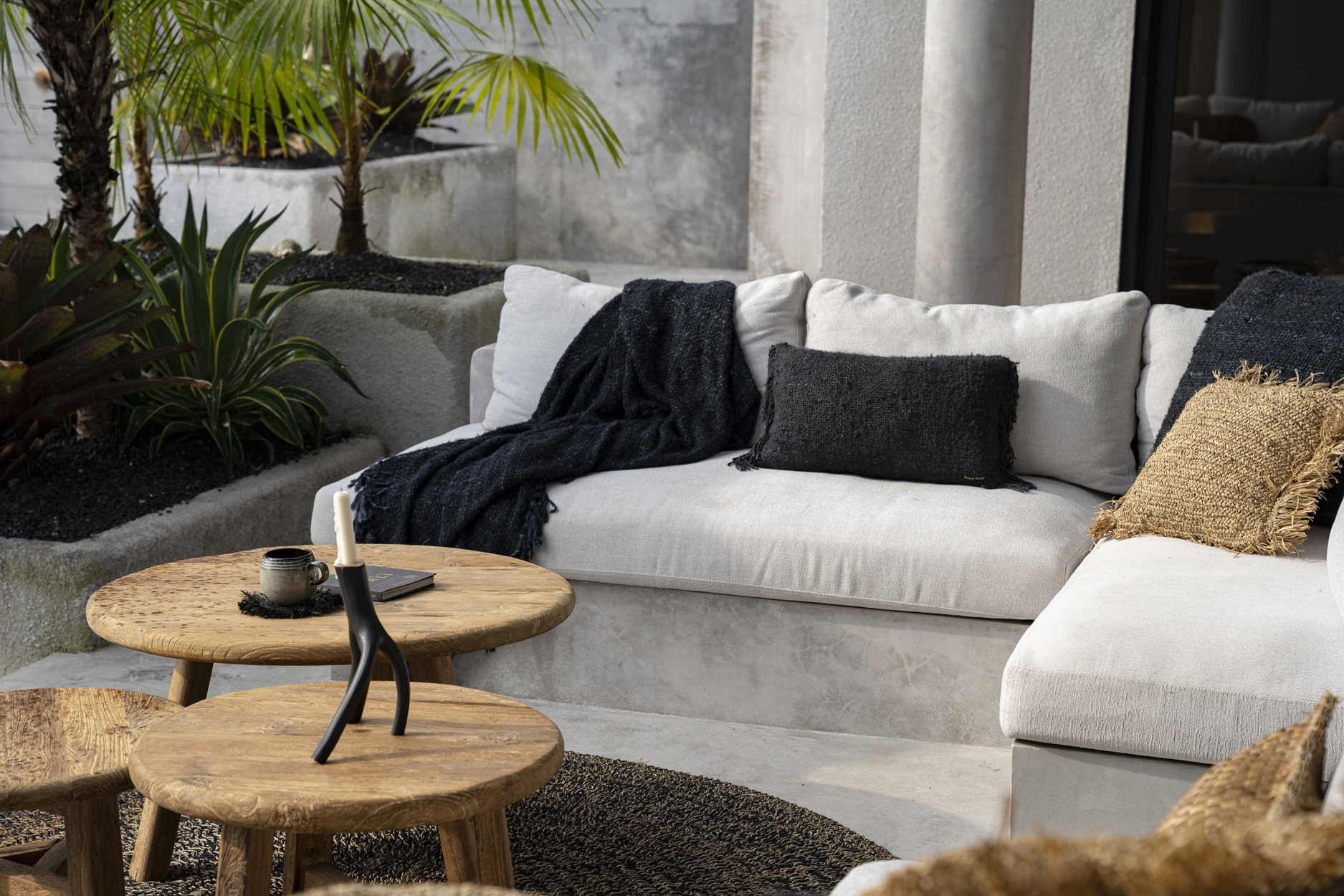 Oh My Gee Kissenbezug Schwarz 30x50cm