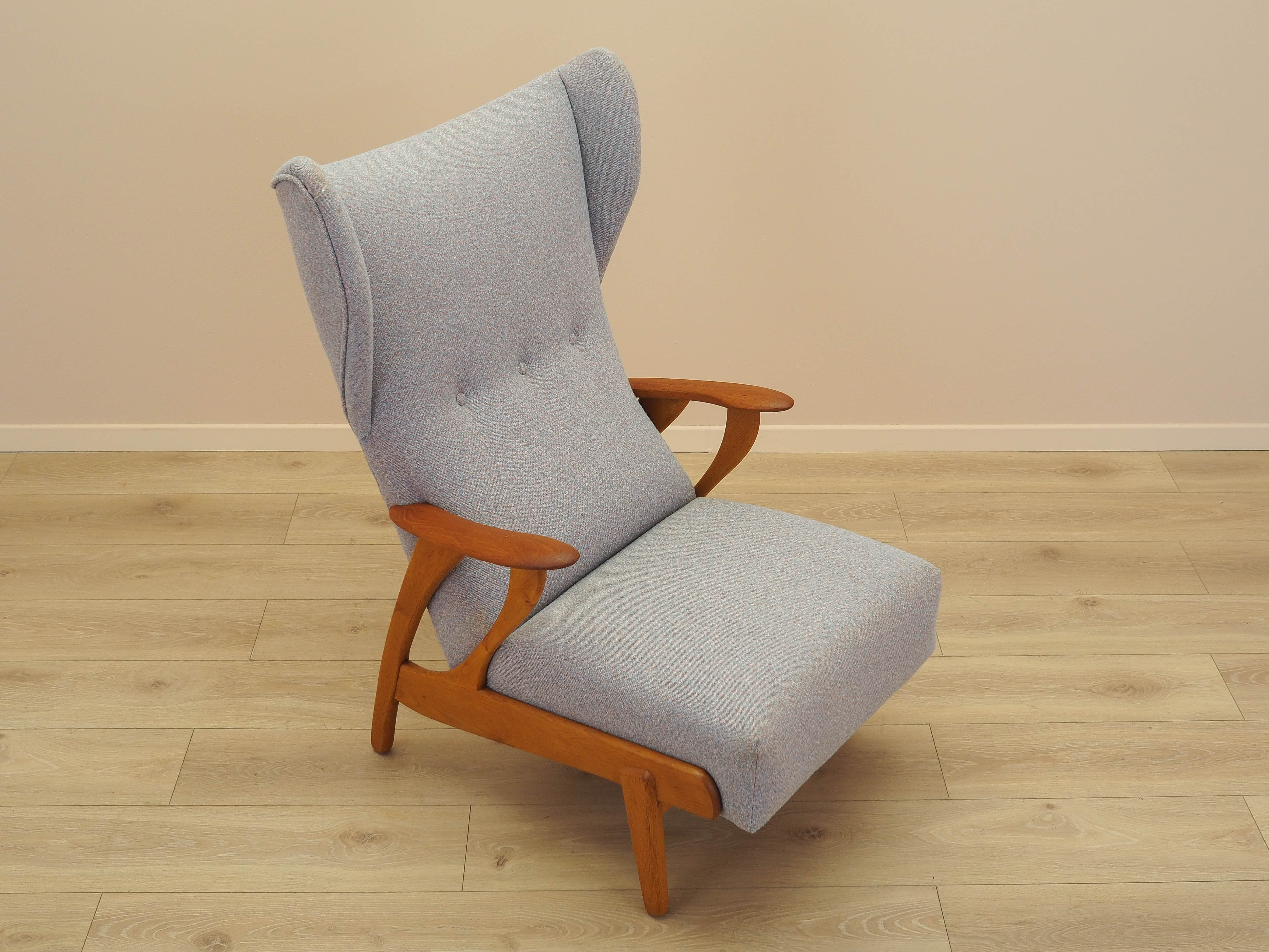 Lounge chair 1970s