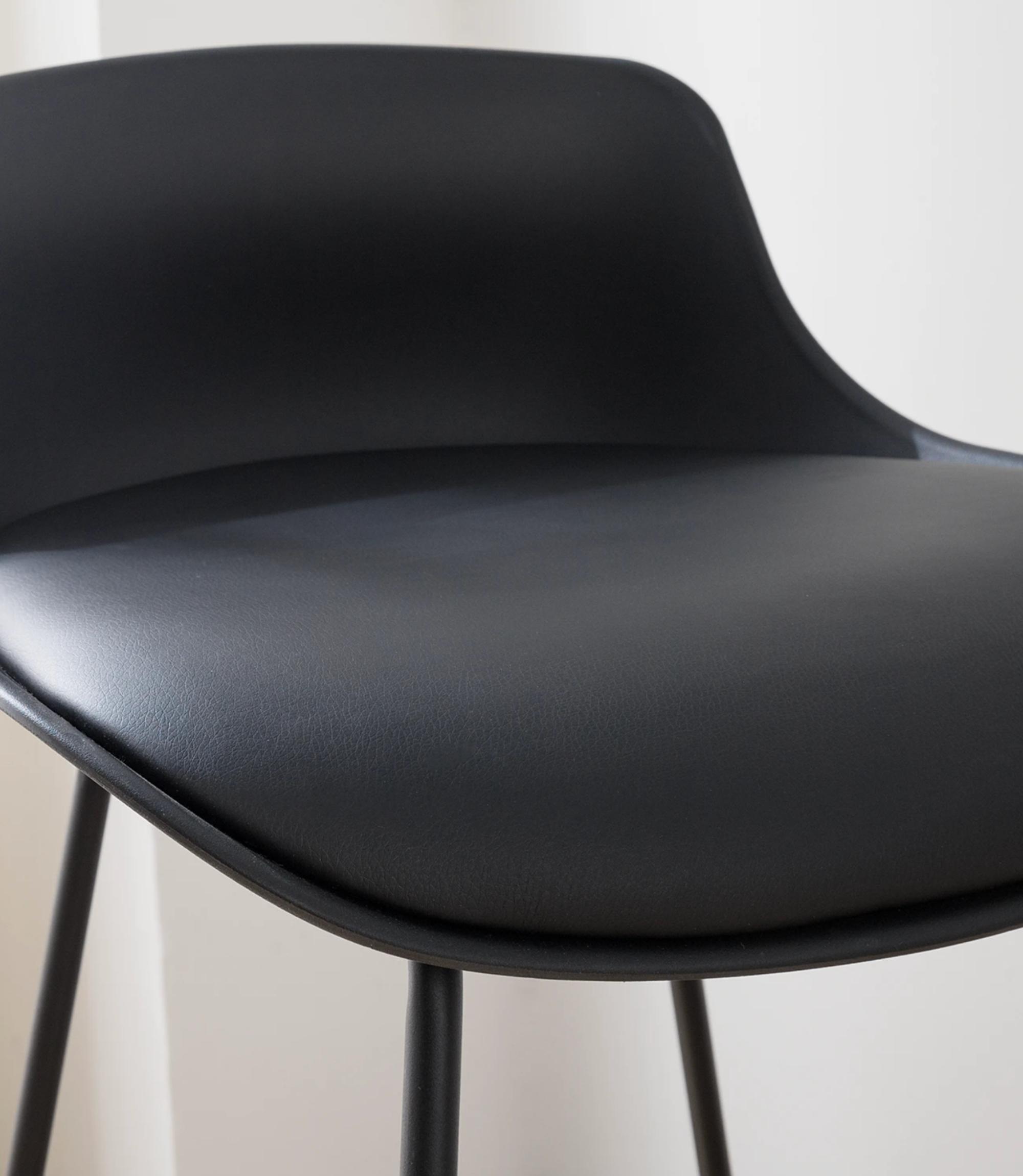 2x Barhocker Schwarz Kunststoff Stahl