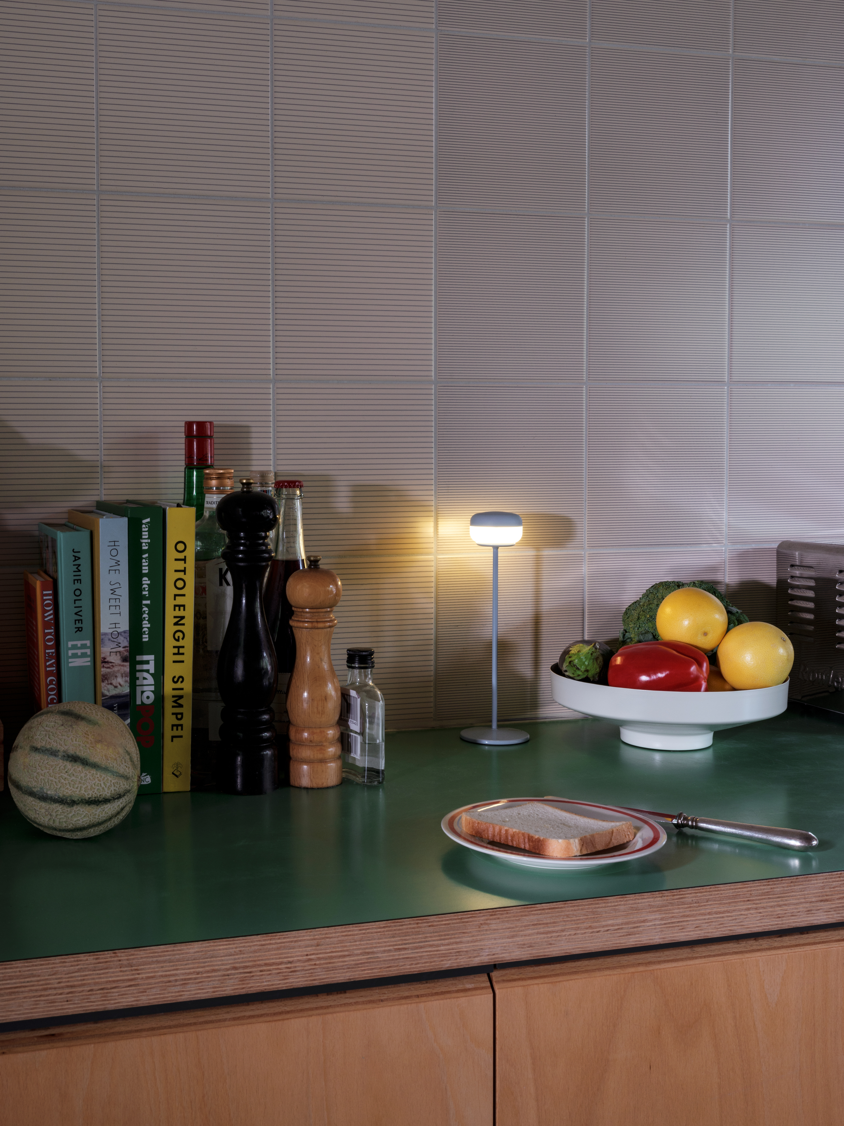 Cheerio Battery-powered table lamp Steel Silicone Blue