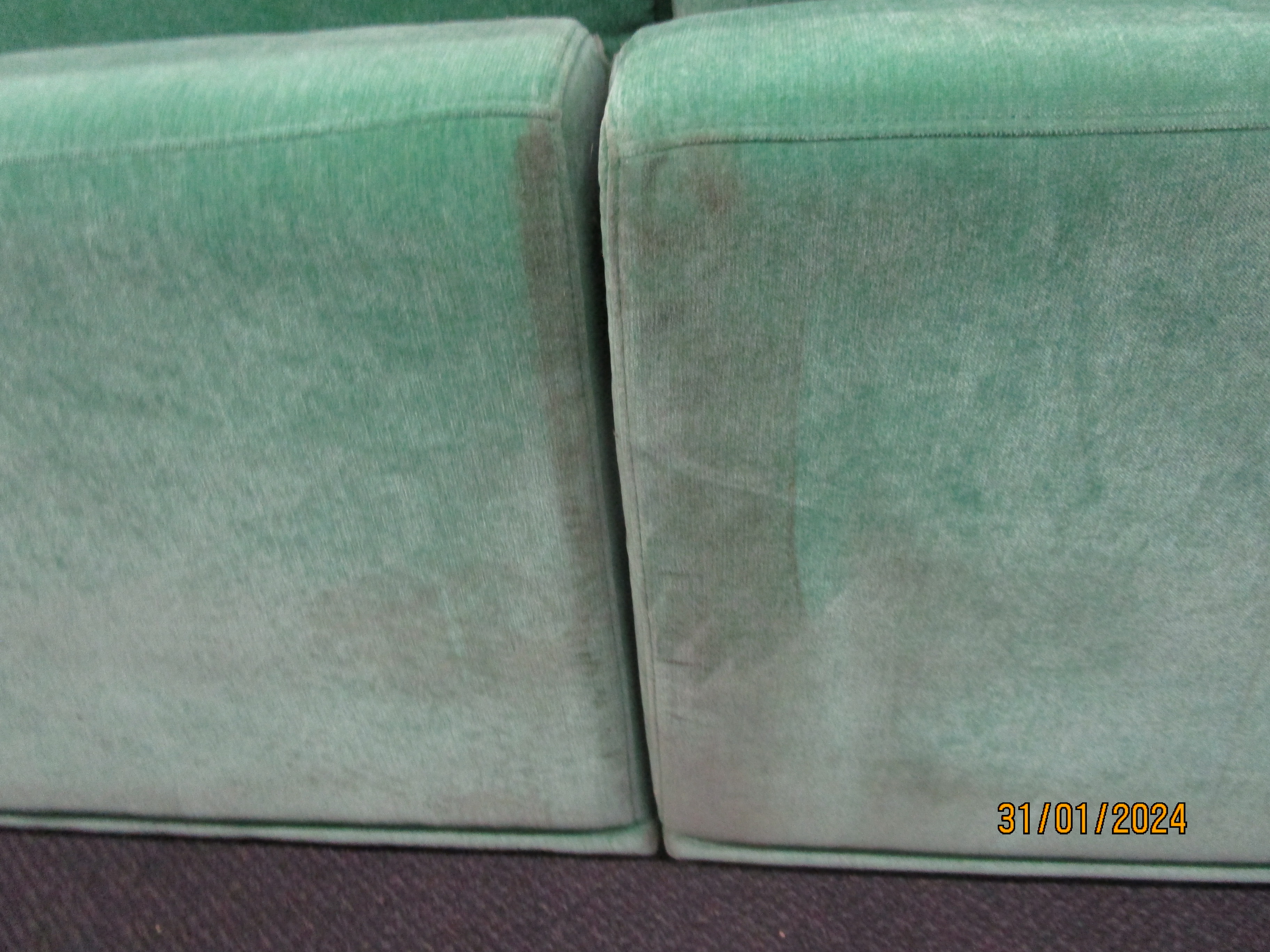 Leonora Sofa 3,5-Sitzer Moss Grass Green