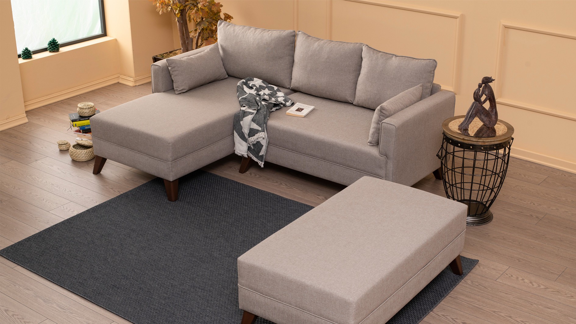 Bella Sofa Récamiere Links mit Hocker Creme