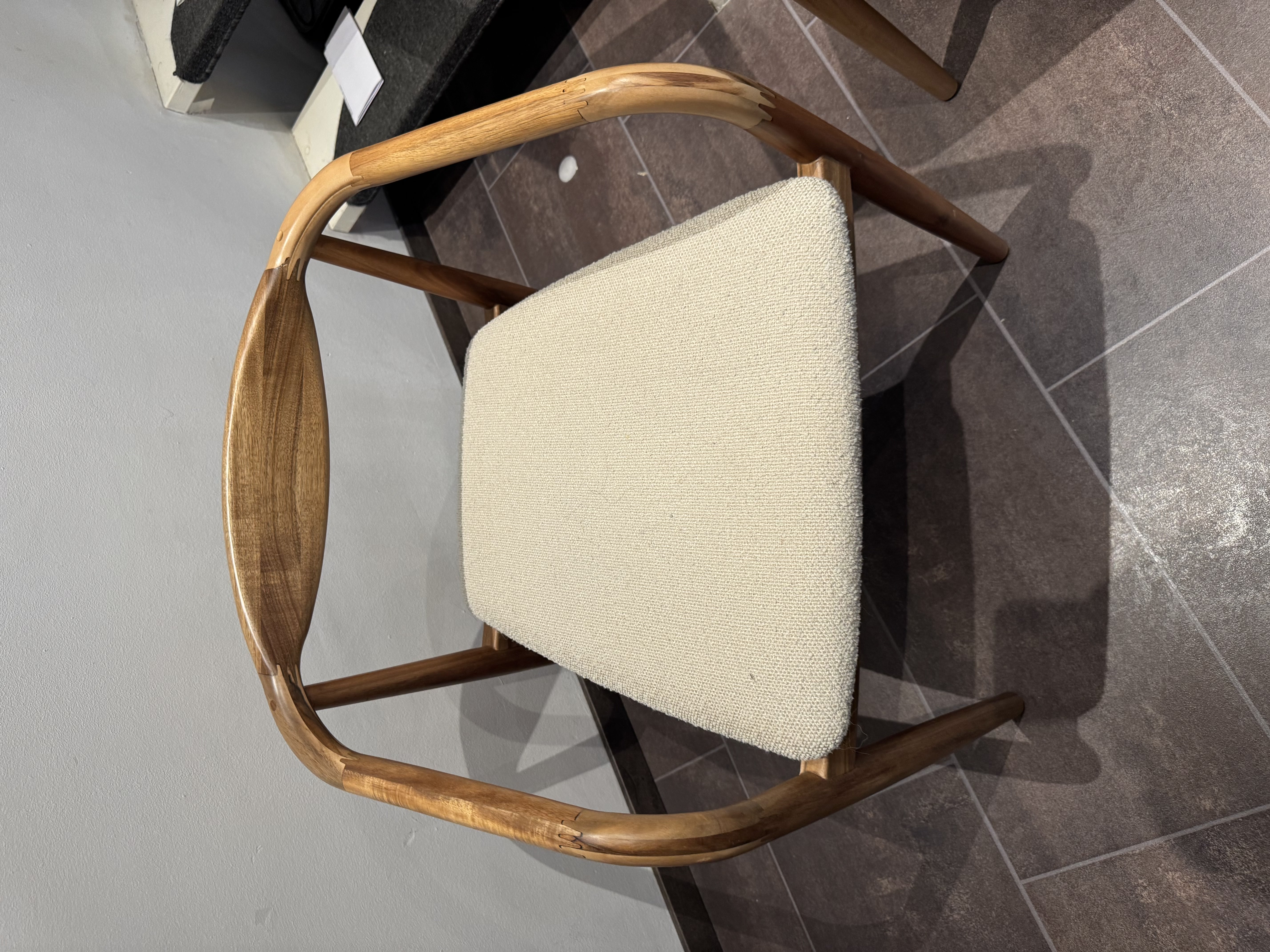 Dining chairs 4-piece Acacia wood Brown