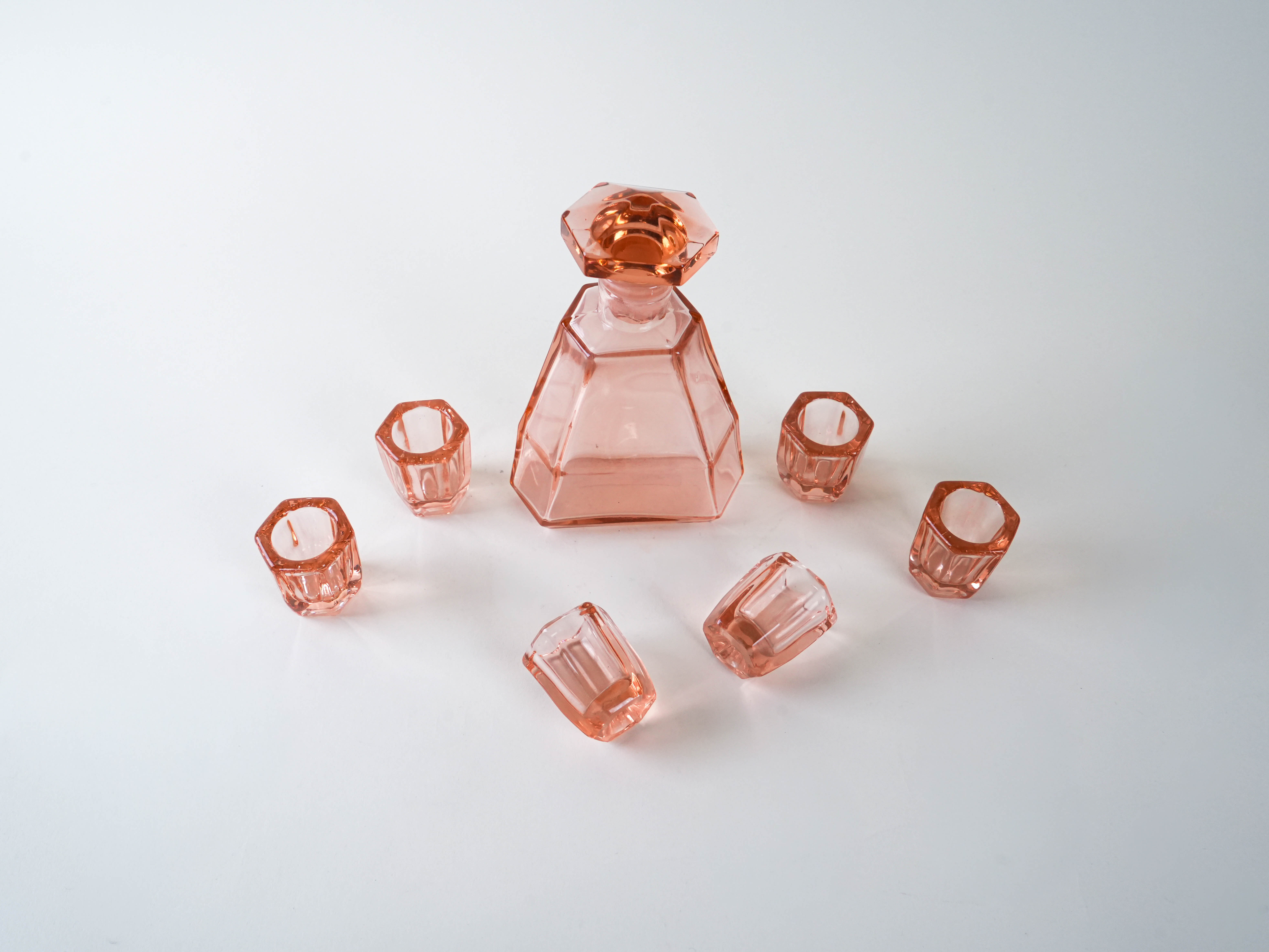 Alkohol-Service-Set Glas Rosa 1960er Jahre