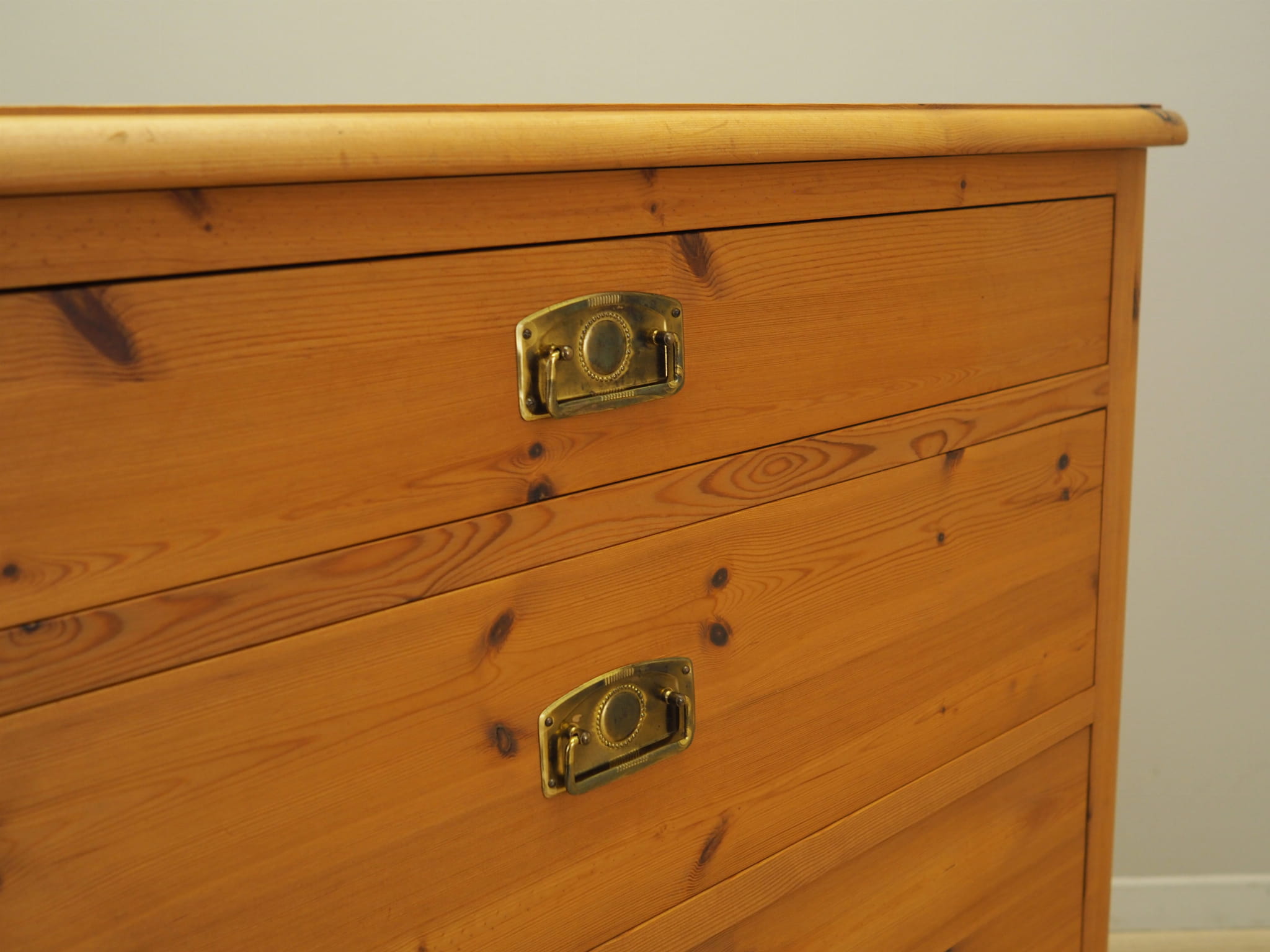 Chest of drawers Pine wood 2000s