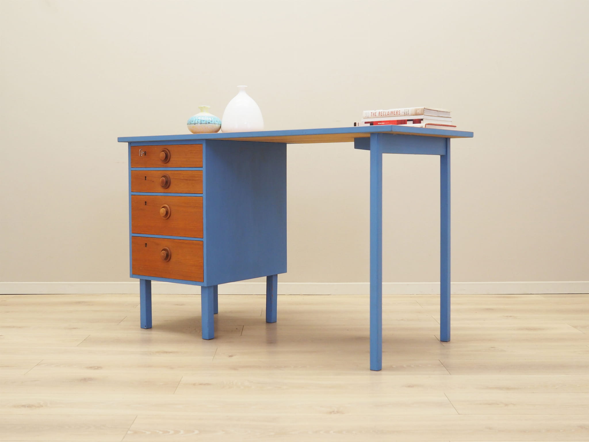 Vintage Schreibtisch Teakholz 1960er Jahre Blau