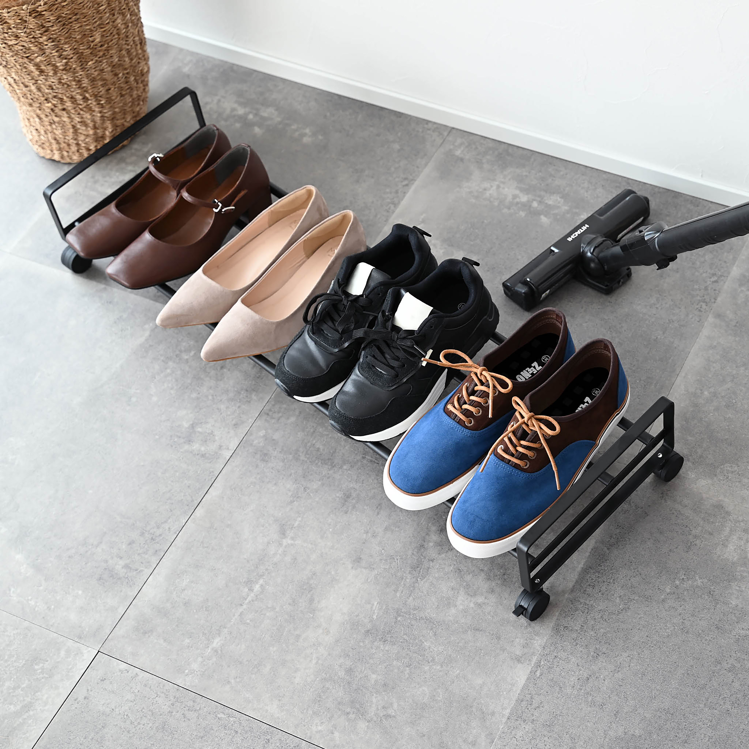 Shoe Rack Tower Mobile Metal Black