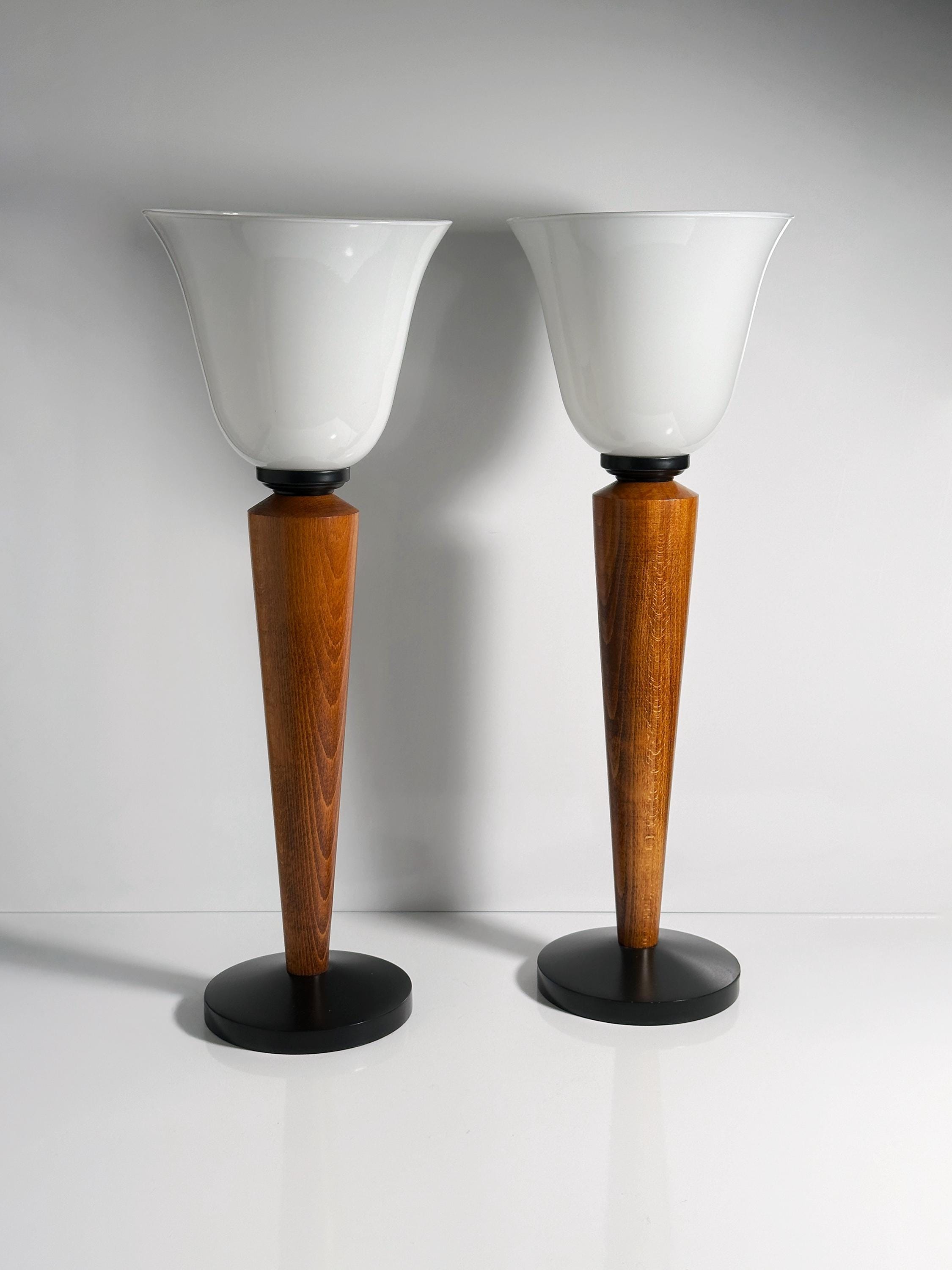 2x Vintage Art Deco Tischlampe Milchglas Holz 1980er Jahre