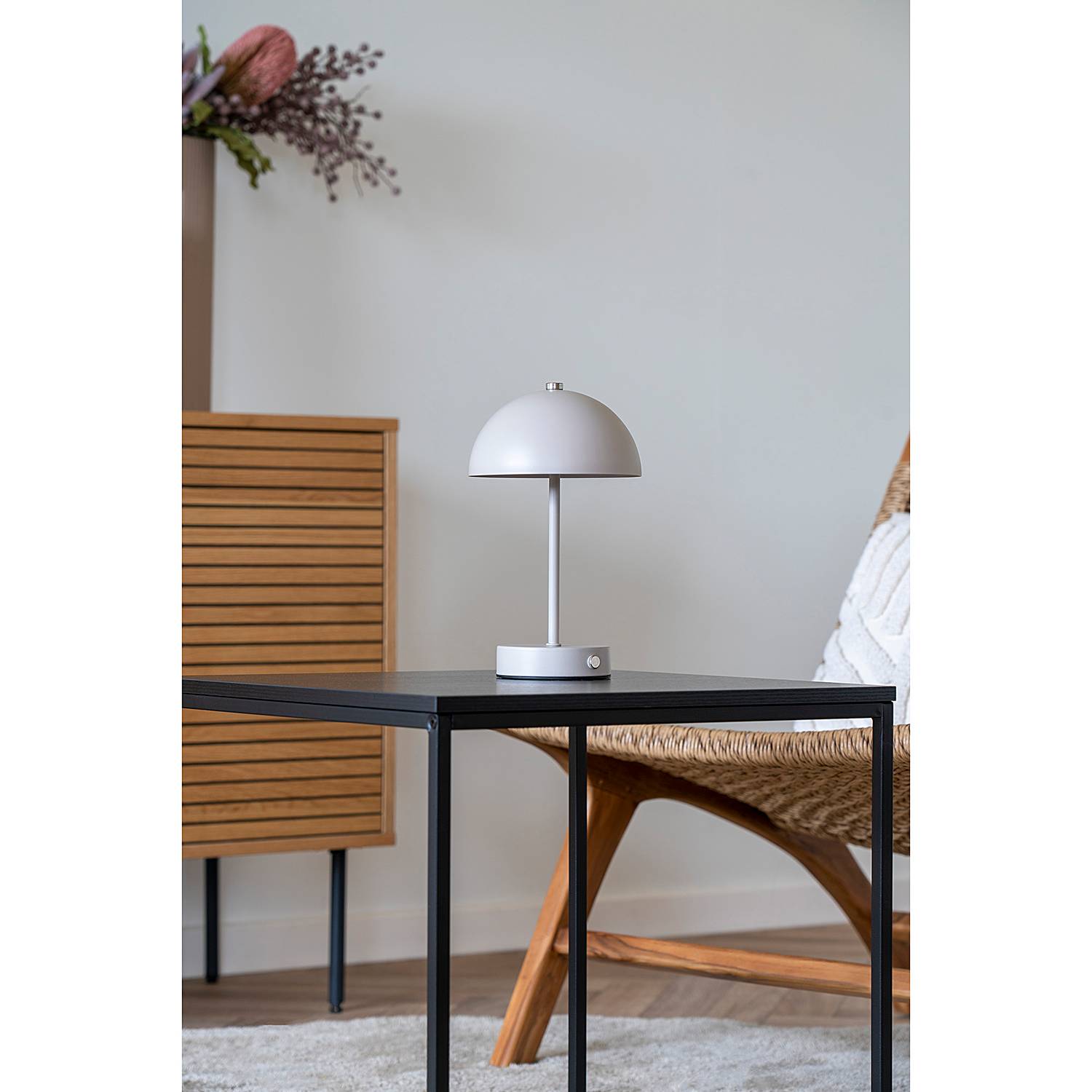 Table lamp Maliwarra steel 1-flame sand
