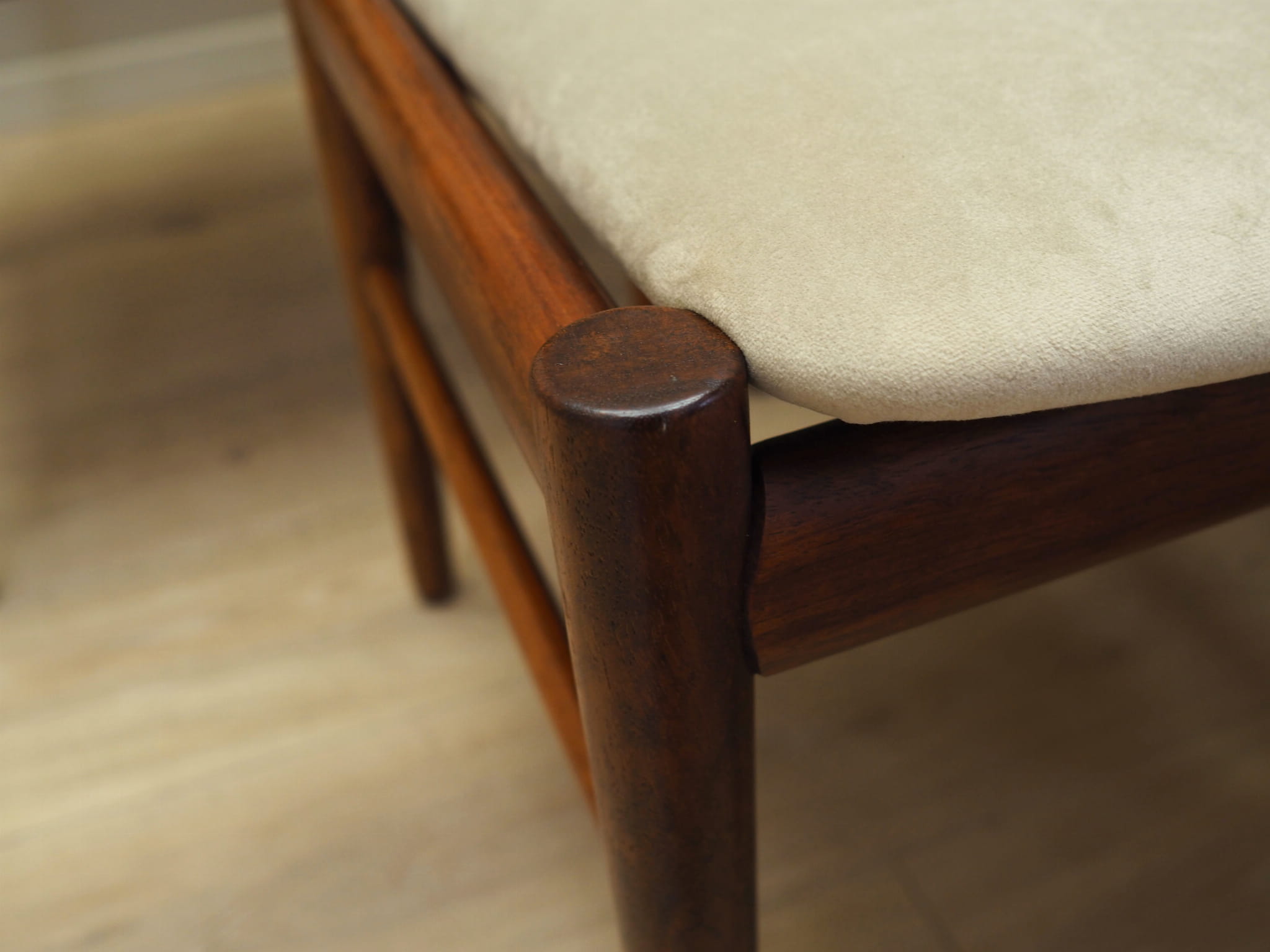 Sechser-Set Mahogany Stühle 1970 Jahre