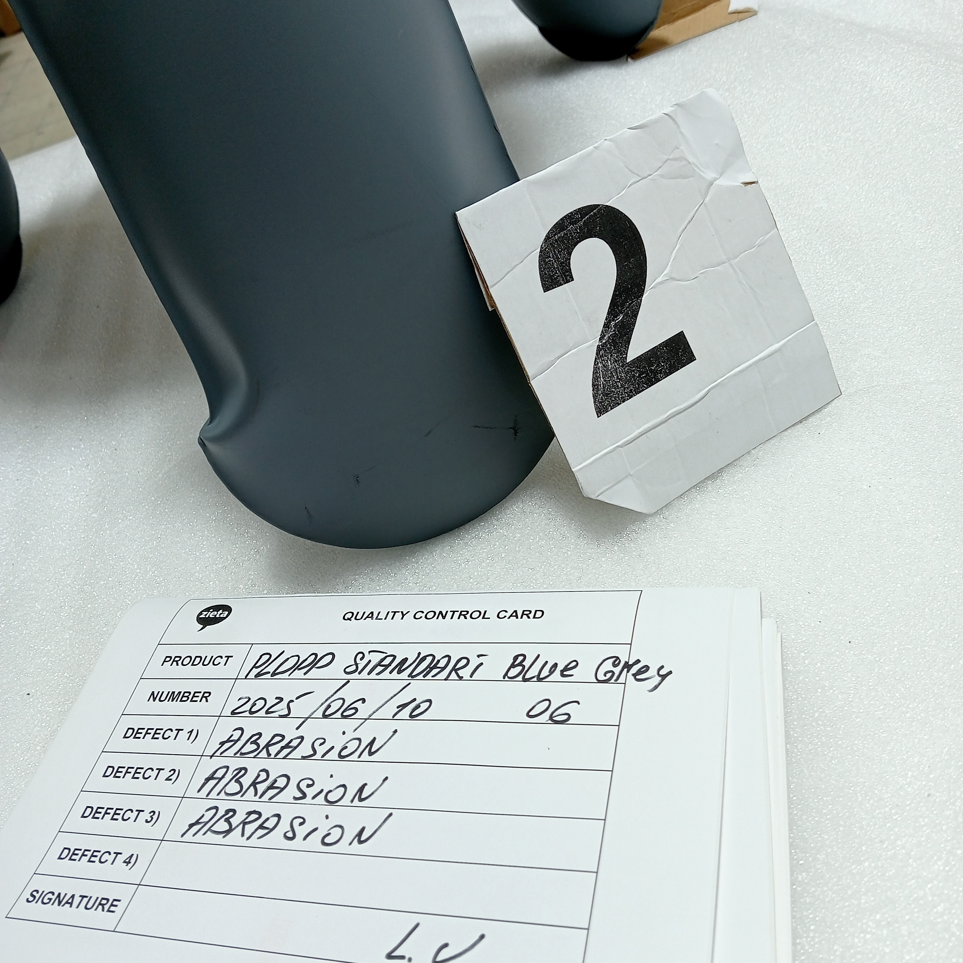 Plopp Standard stool Steel Blue-grey RAL 7031 Matte