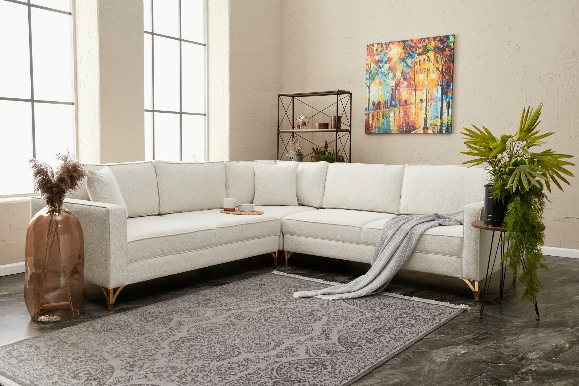 Lima Ecksofa 4-Sitzer Creme mit goldenen Beinen