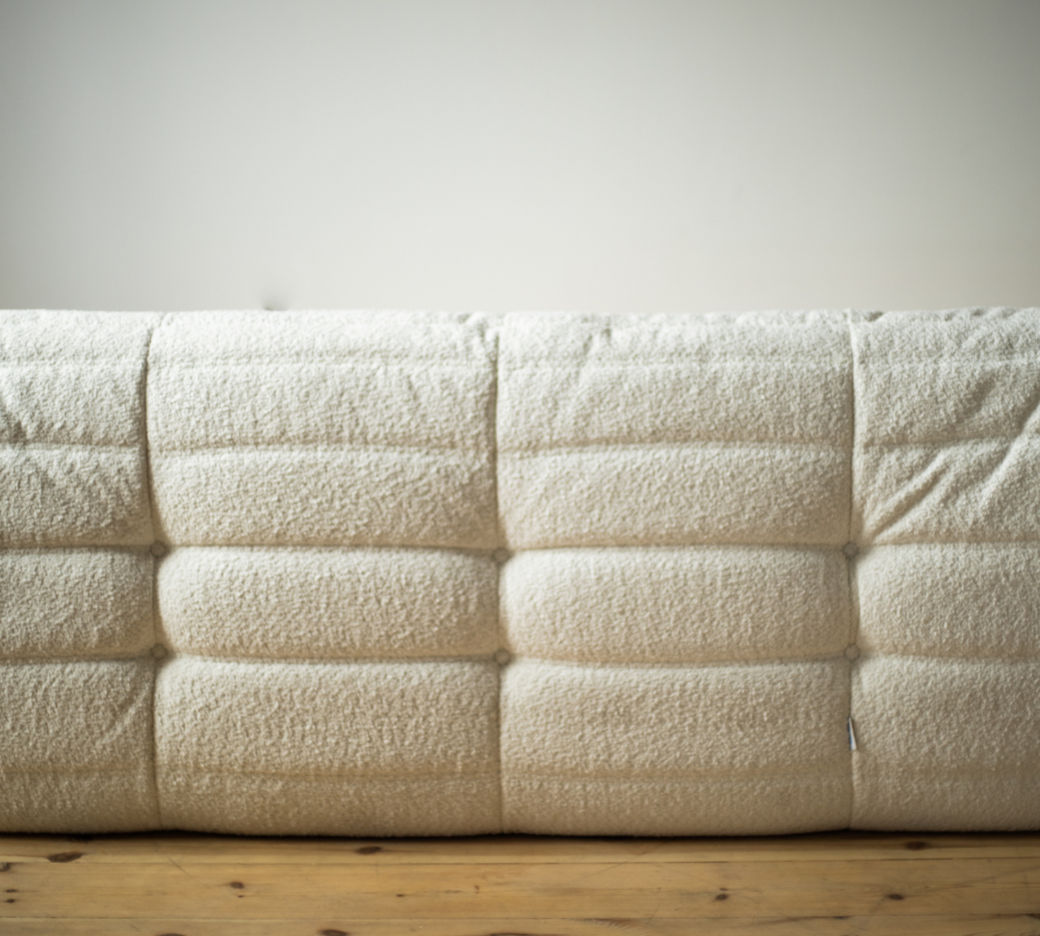 Togo Sofa 3-seater Bouclé White
