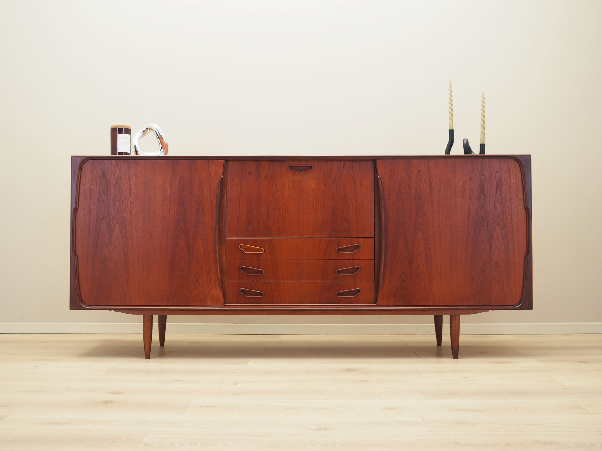 Sideboard Teakholz 1970er Jahre