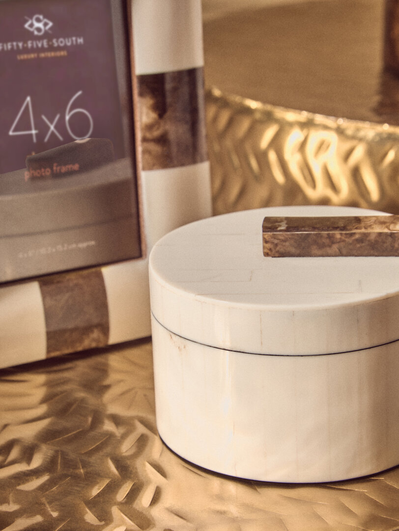 Decio Big Box Round Cream Brown