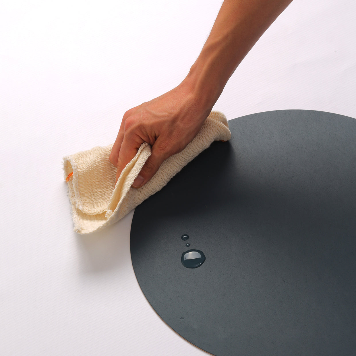 Placemat Round 100% Recycled Leather Petrol