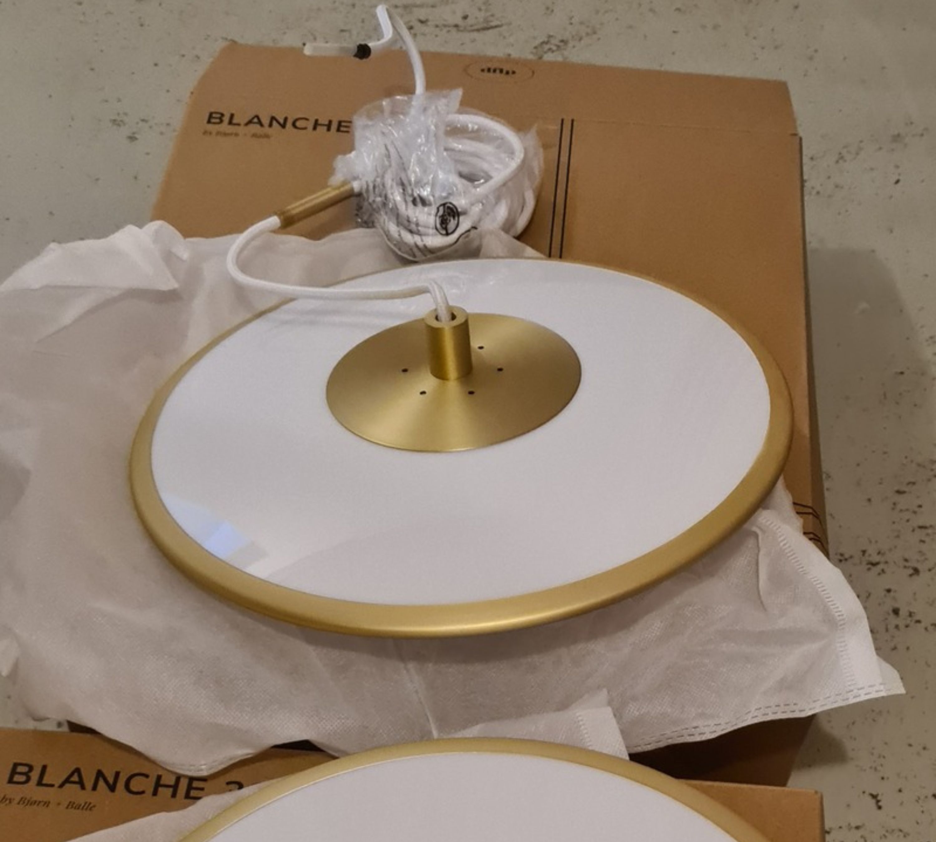 Blanche 32 Pendelleuchte Messing Kunststoff Gold