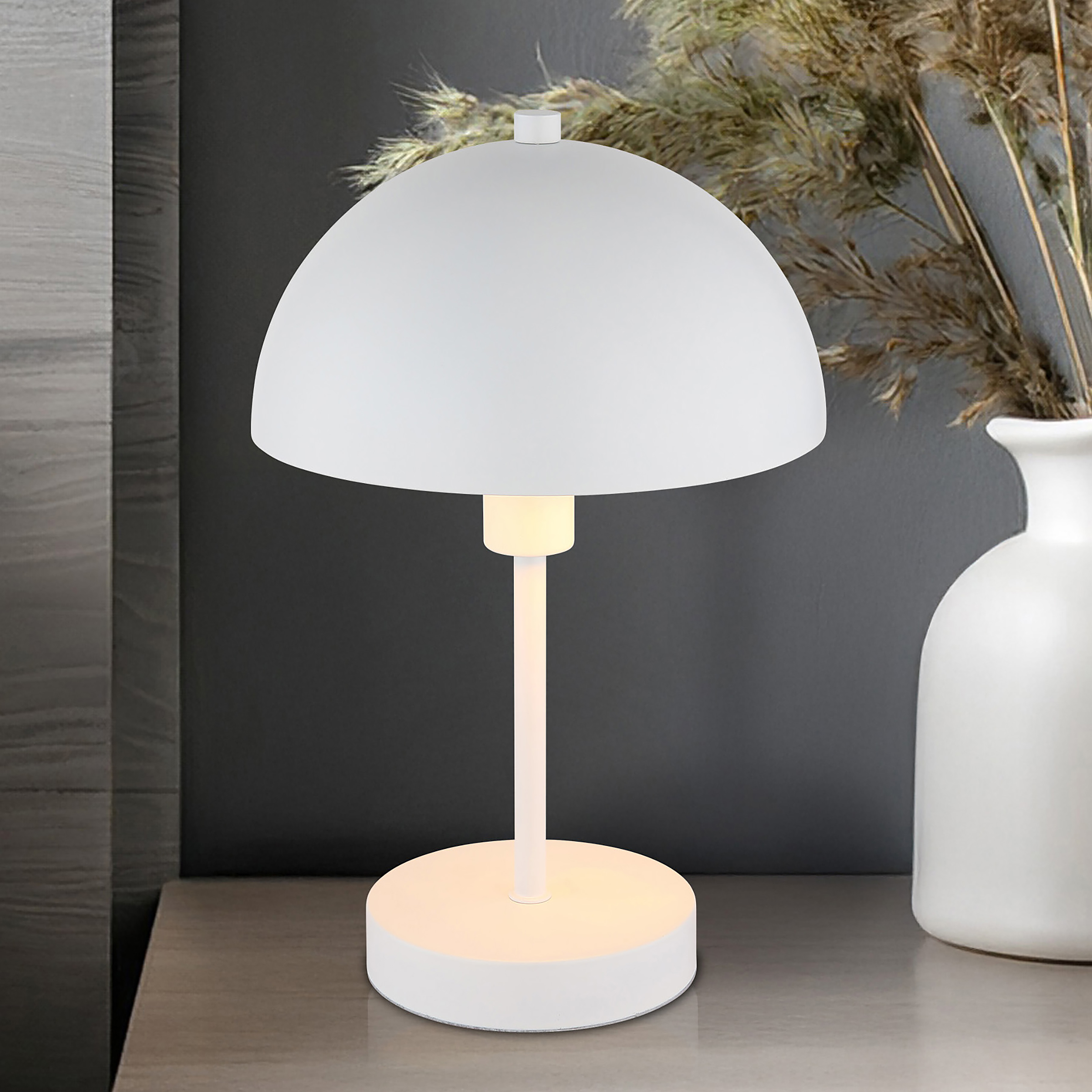 1-Light Atoma Table Lamp Iron White