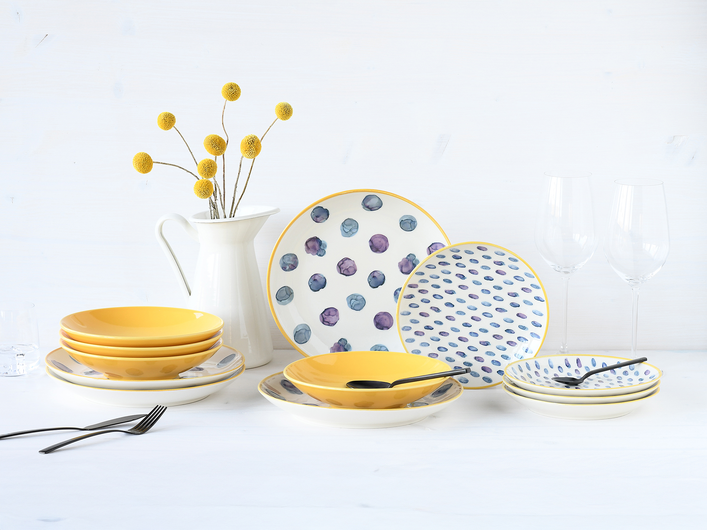 Maisie Dinner Set 12-Piece Stoneware