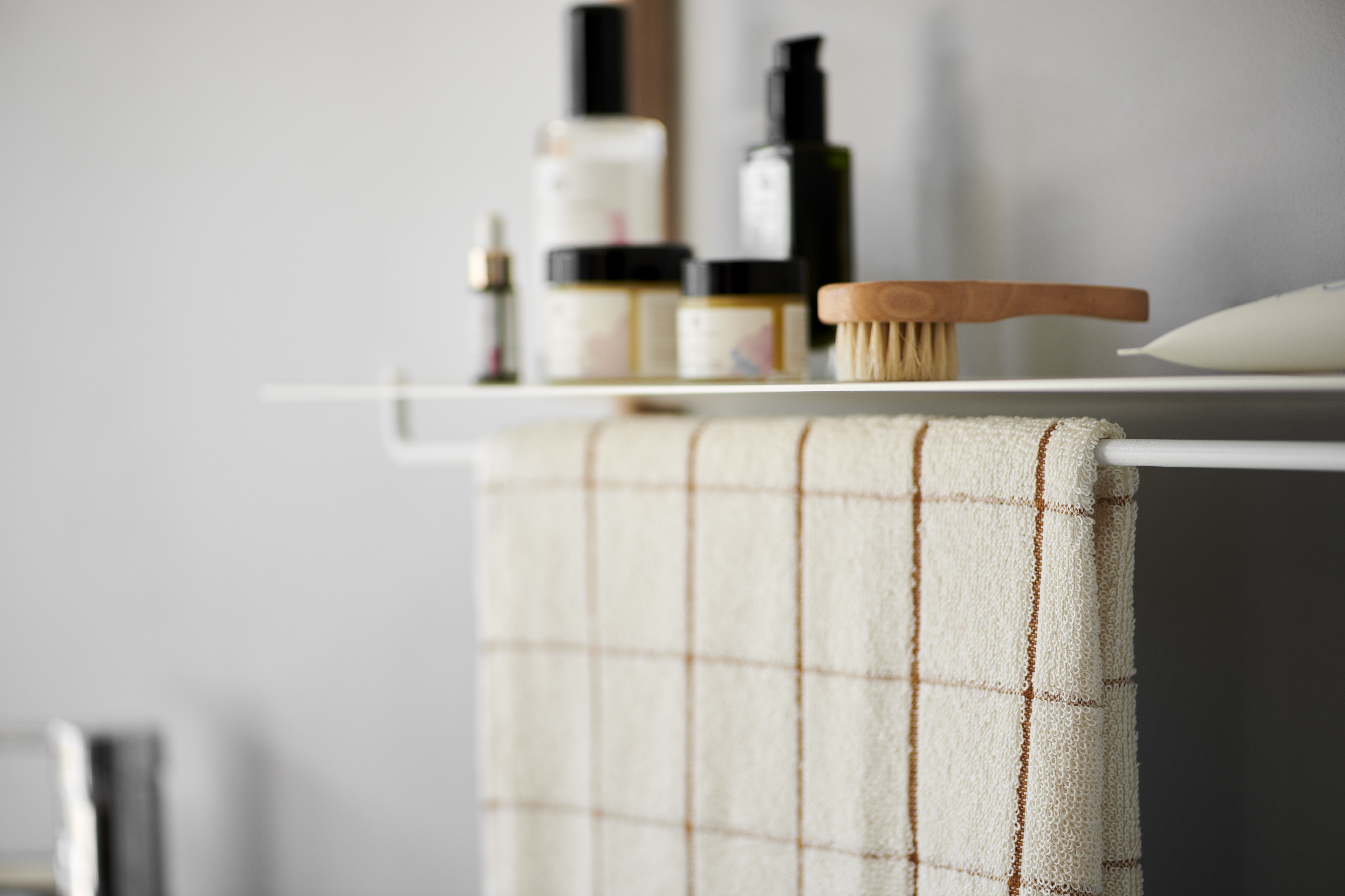 Nivo Regalschiene Stahl Weiß